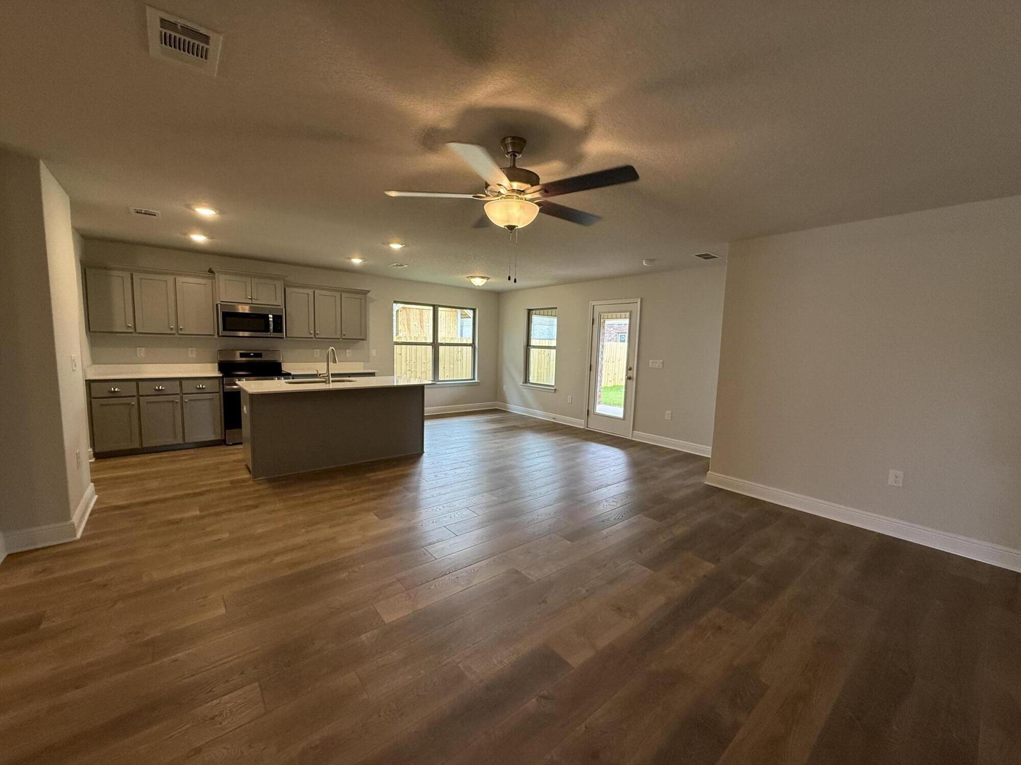 Ridgeway Landing - Residential