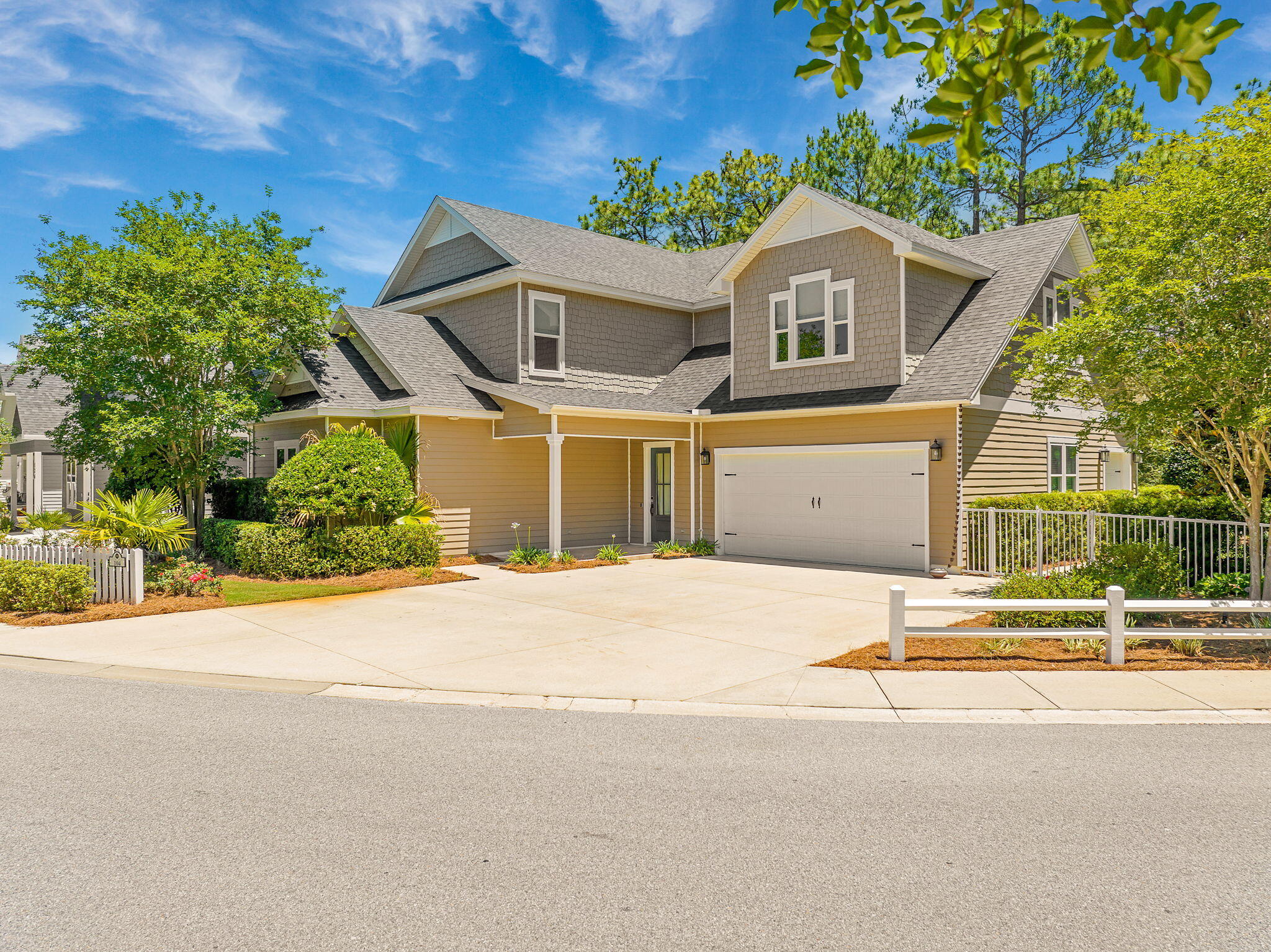 Paradise Cove - Residential
