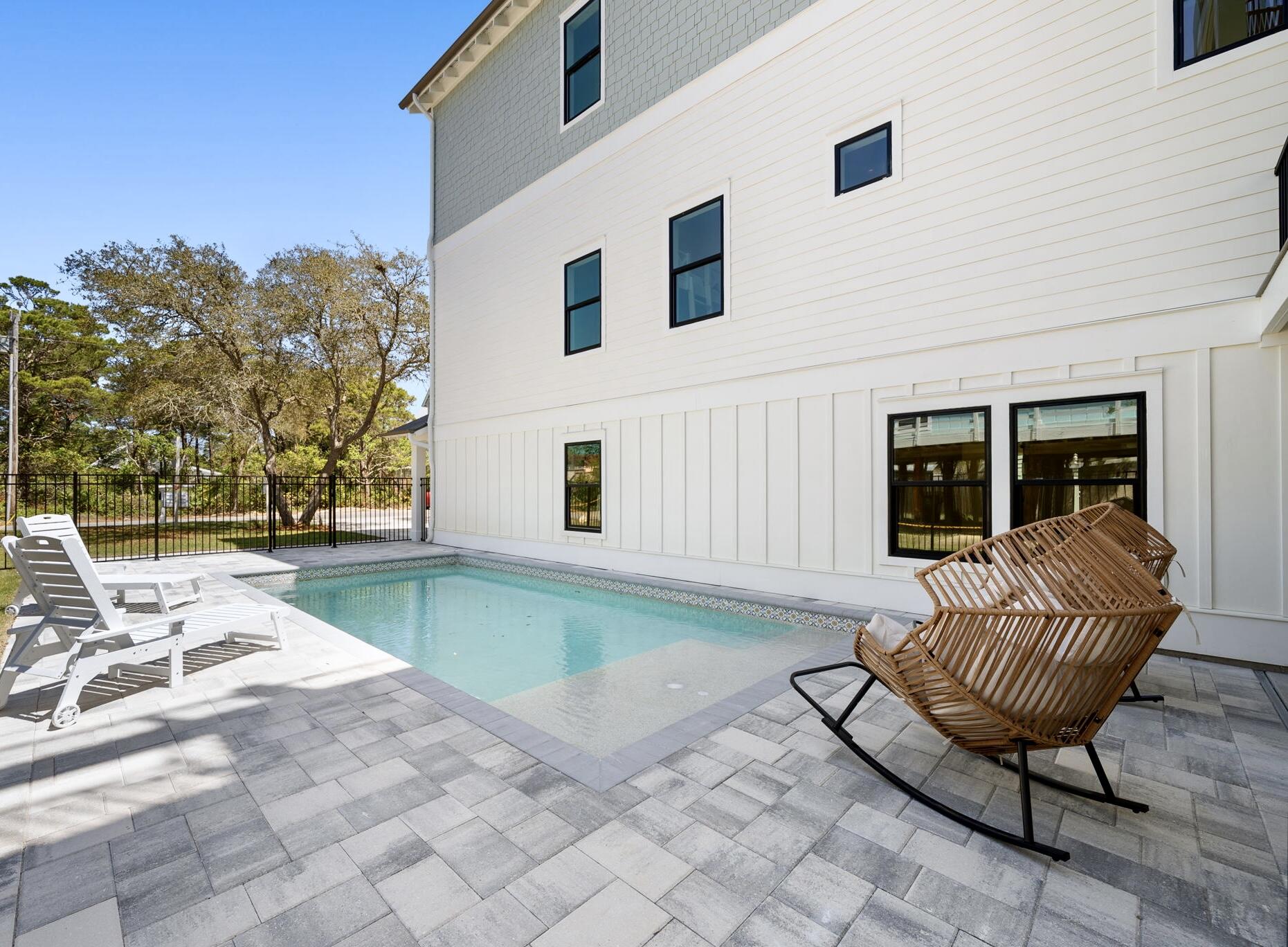 GULFVIEW HEIGHTS - Residential