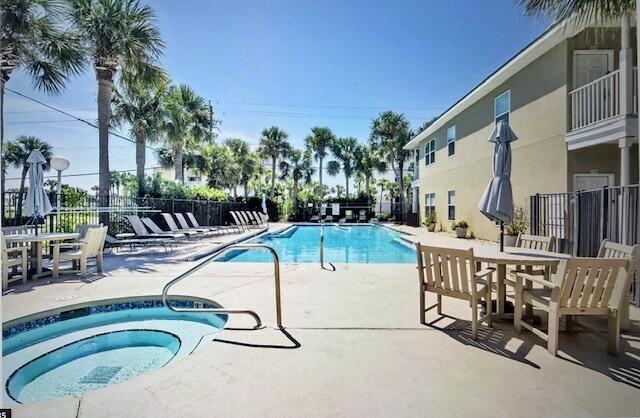 CARIBBEAN DUNES PH 1 - Residential