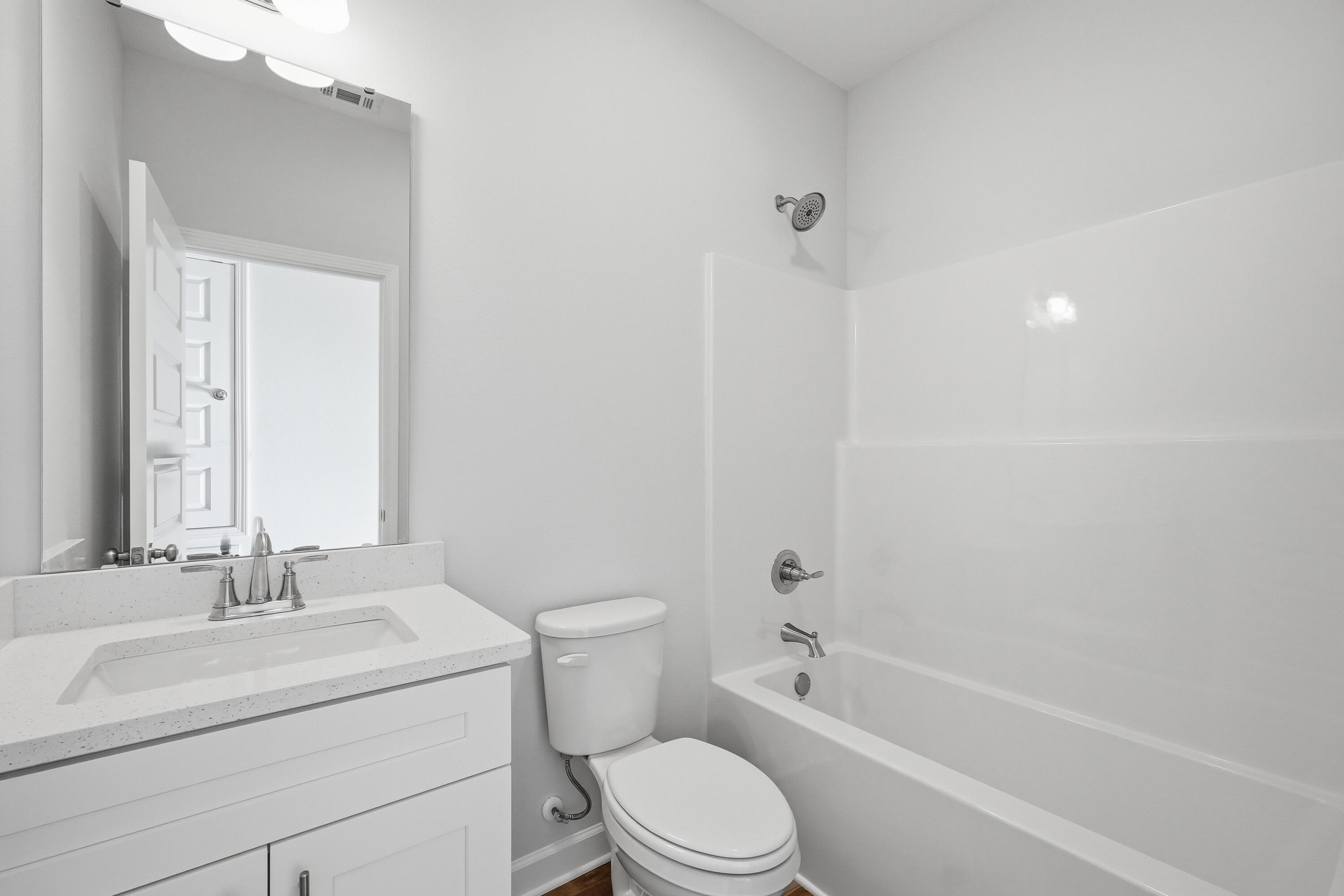 SOUTHERN DAY CHATEAU - Residential