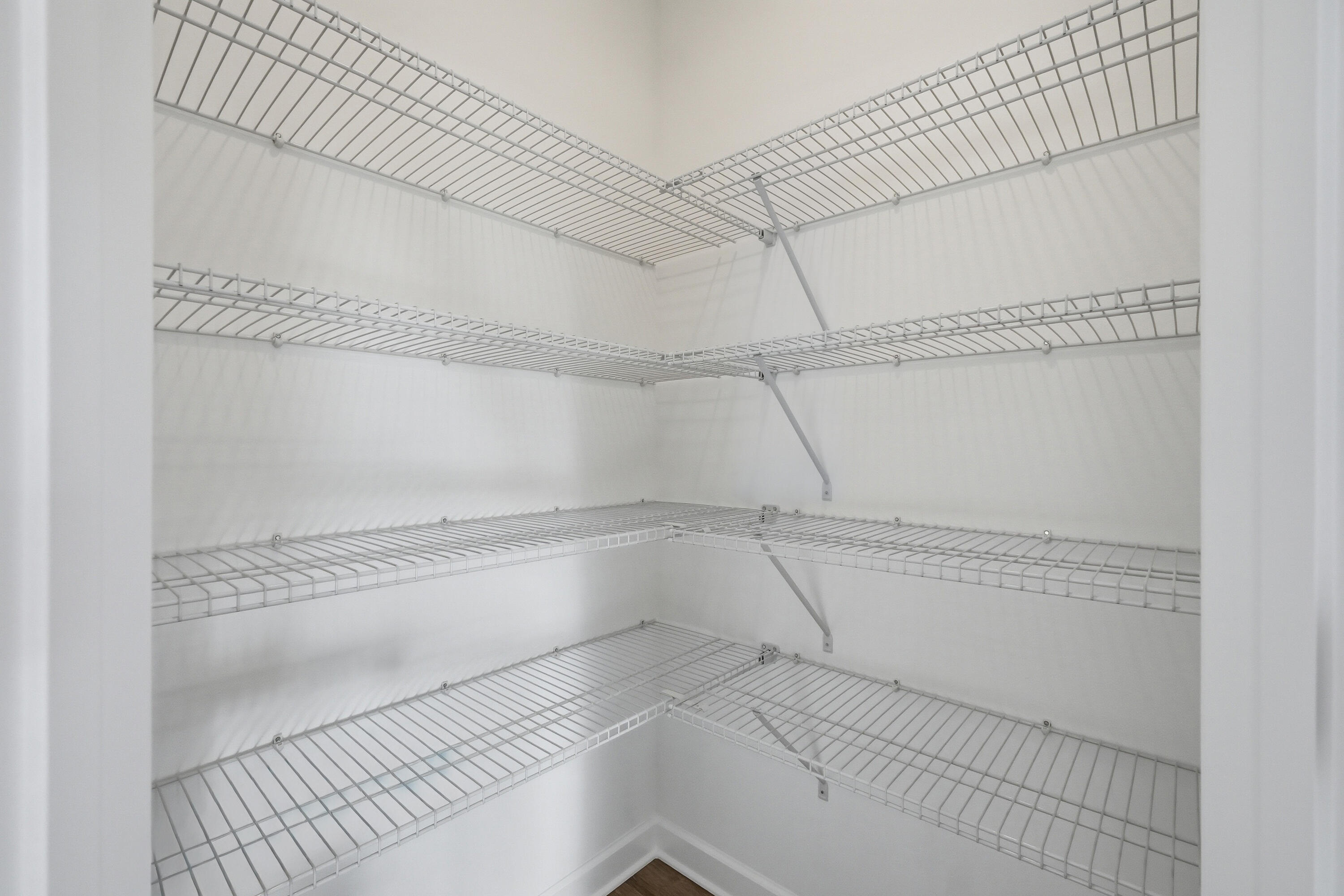 SOUTHERN DAY CHATEAU - Residential