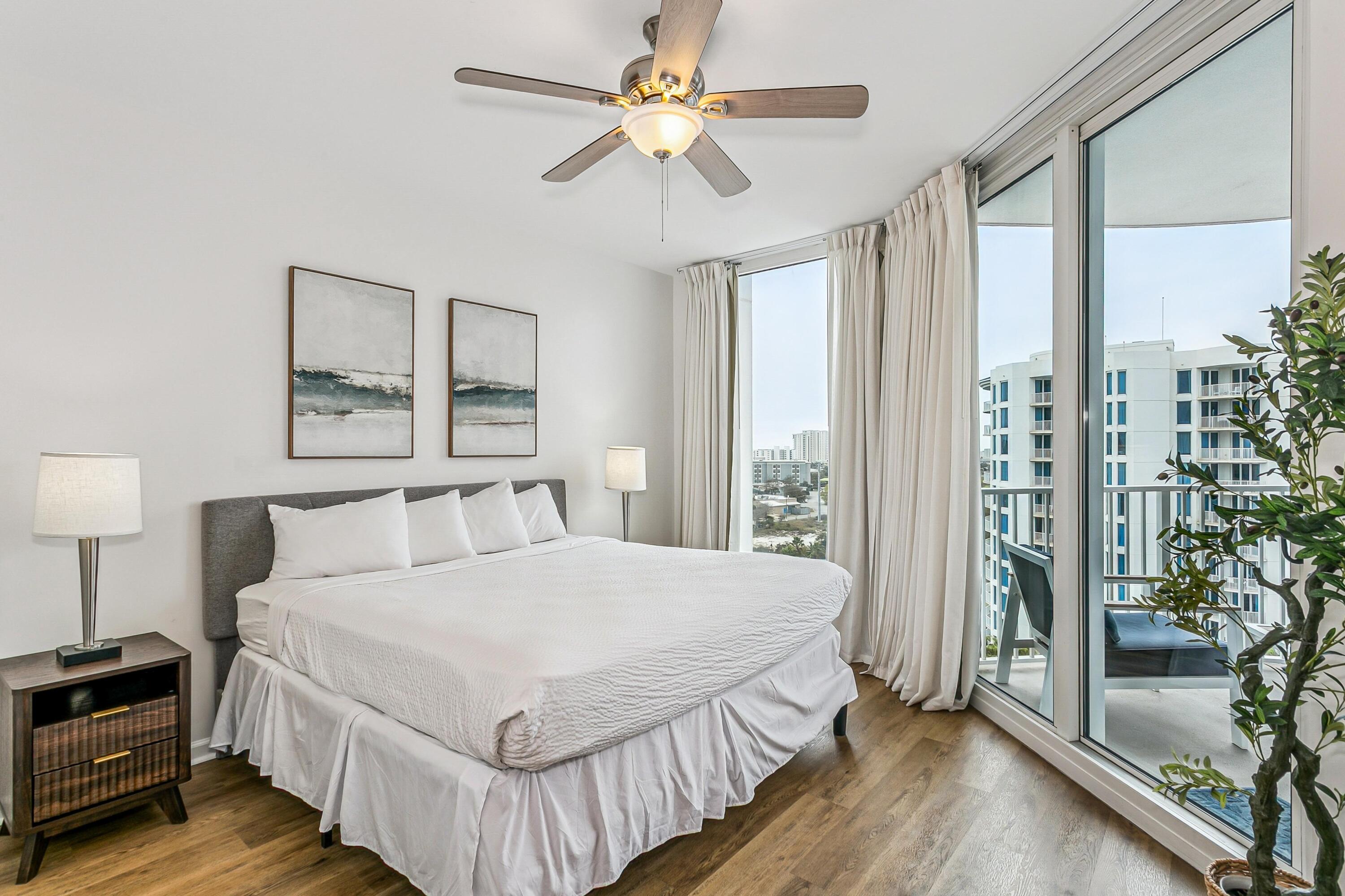 THE PALMS OF DESTIN - Residential