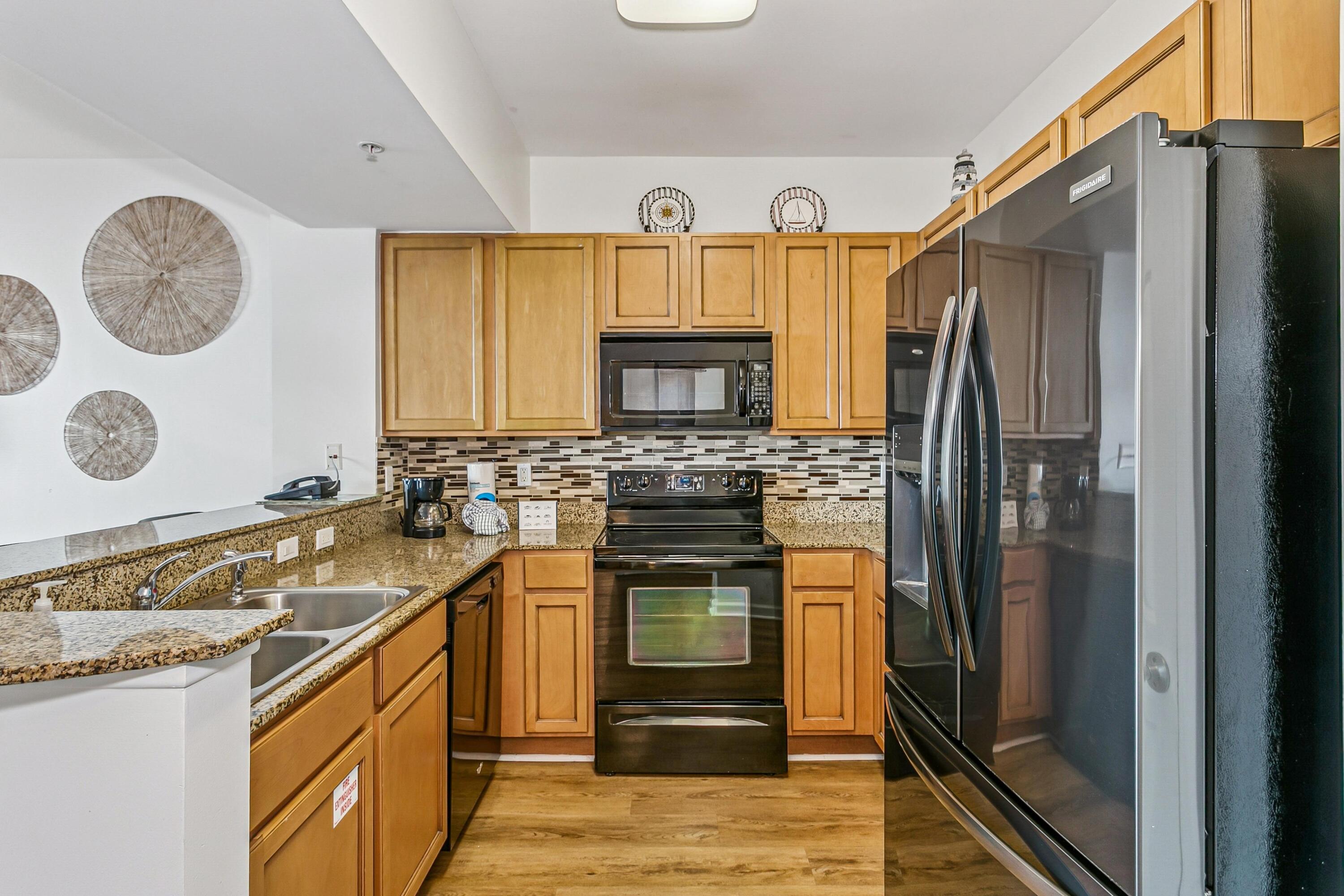 THE PALMS OF DESTIN - Residential