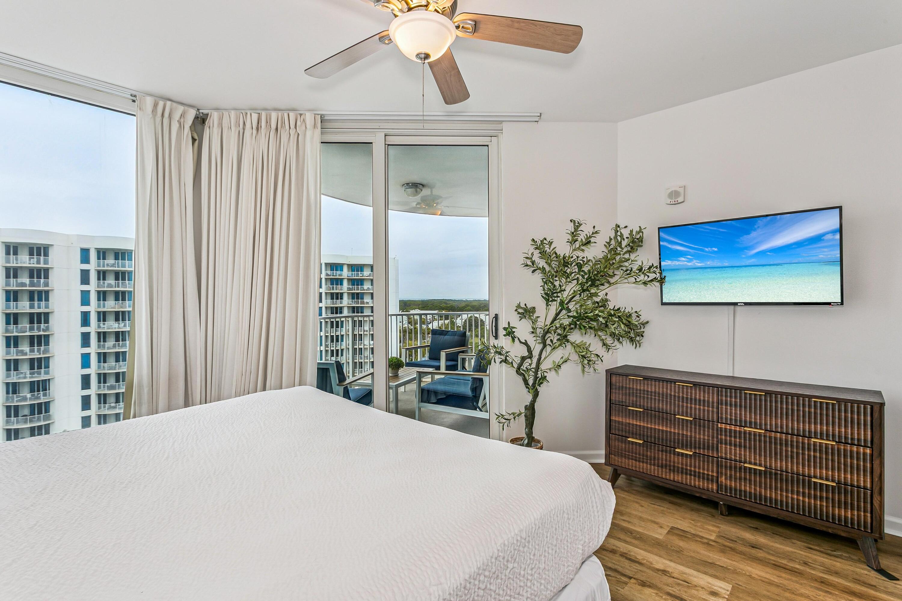 THE PALMS OF DESTIN - Residential