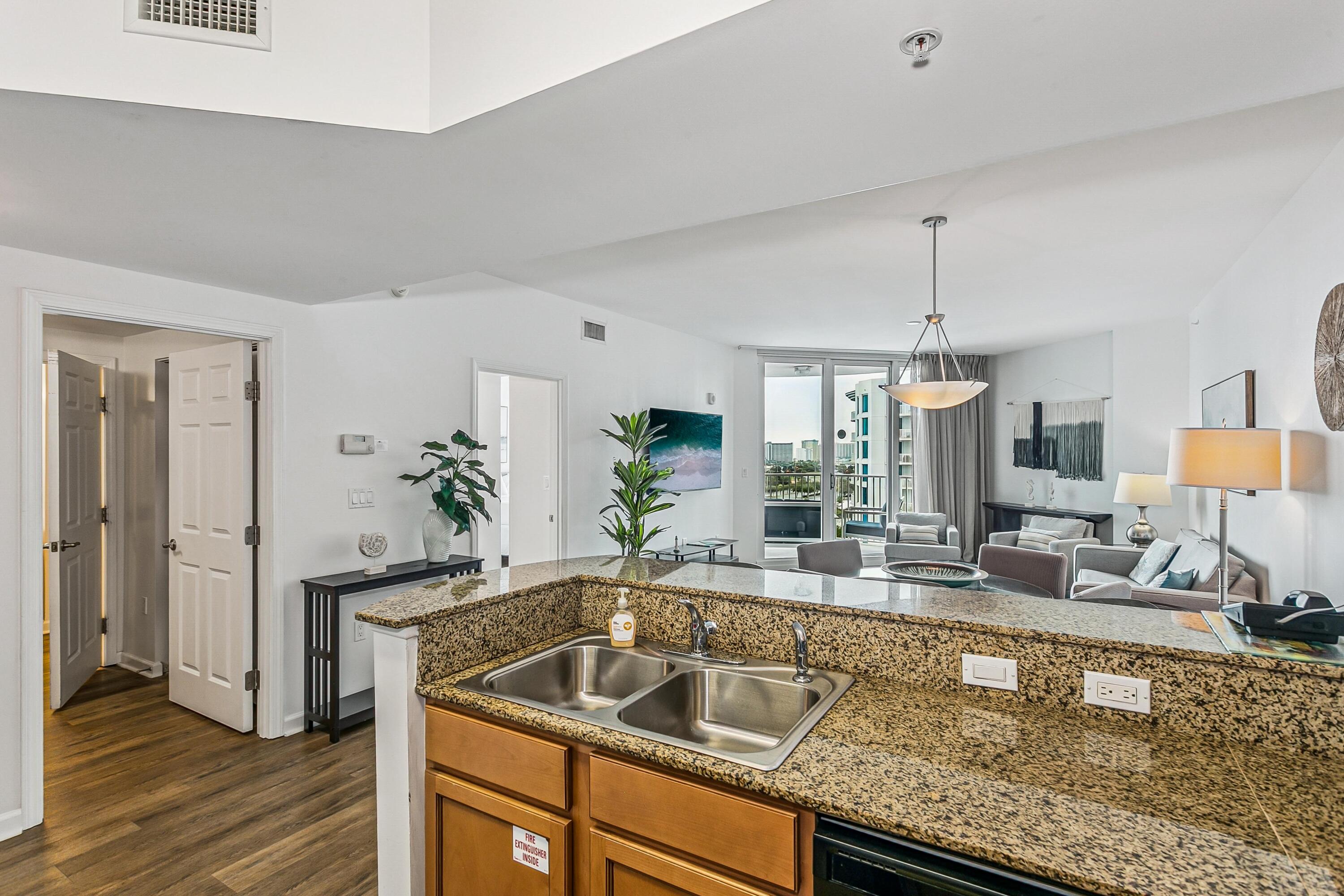 THE PALMS OF DESTIN - Residential