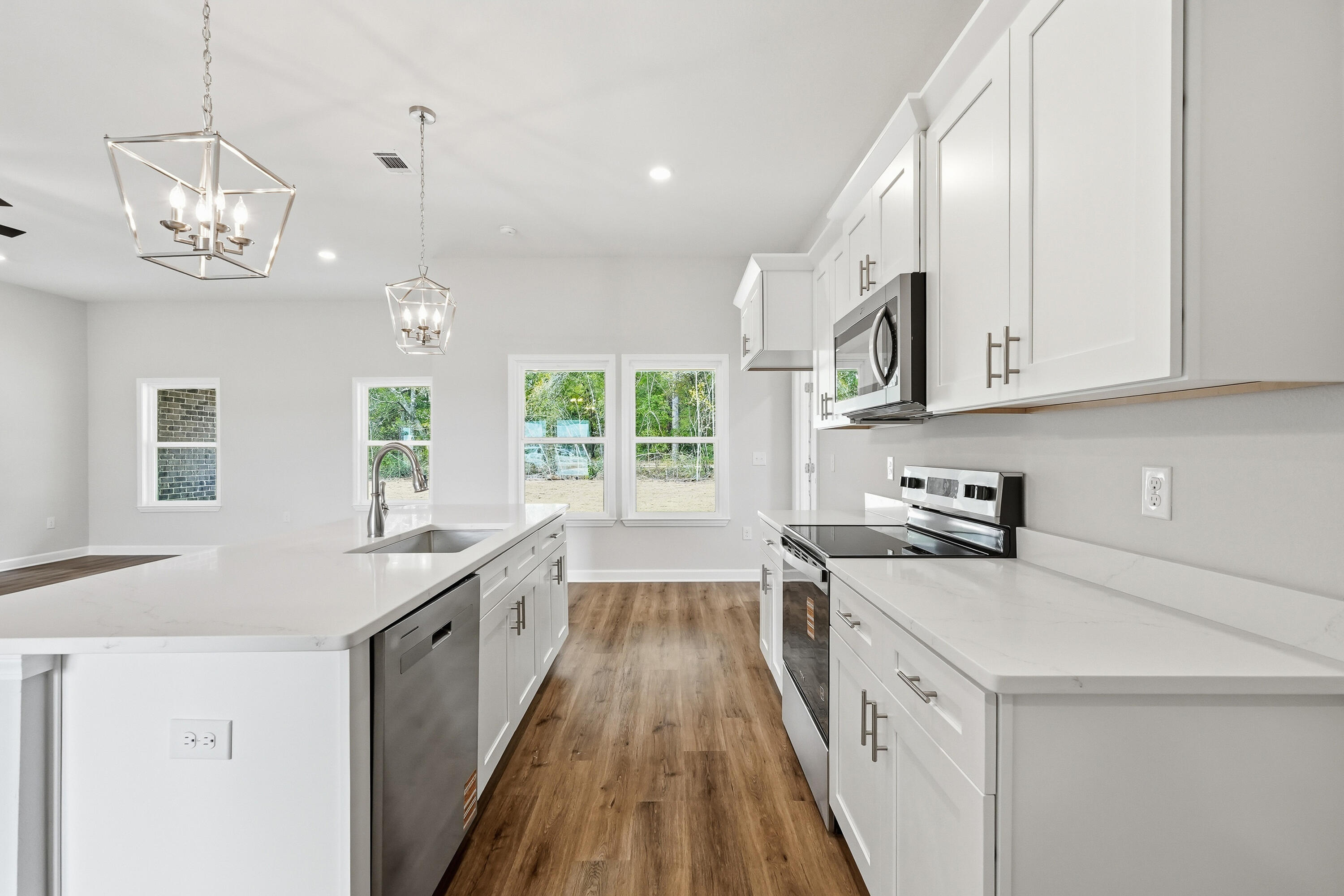 SOUTHERN CHARM - Residential