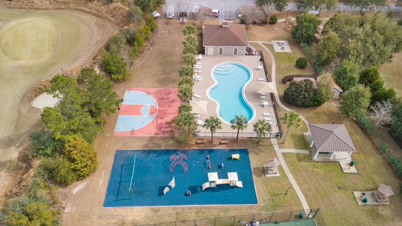 WINDSWEPT ESTATES - Residential