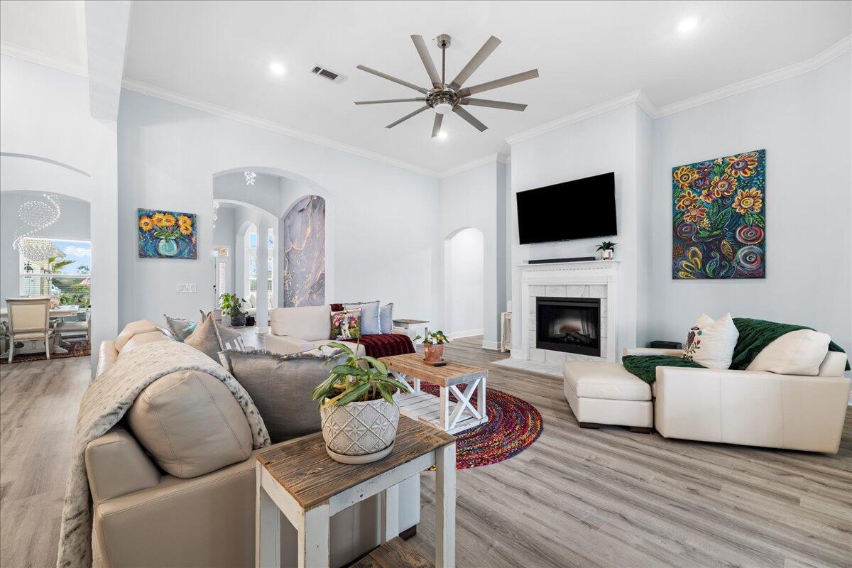 WINDSWEPT ESTATES - Residential