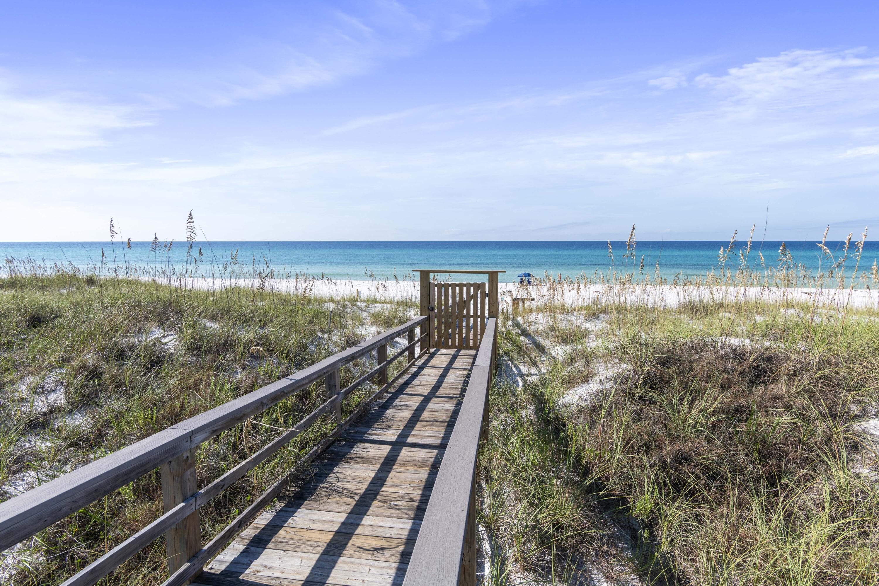 FOUR MILE VILLAGE - Residential