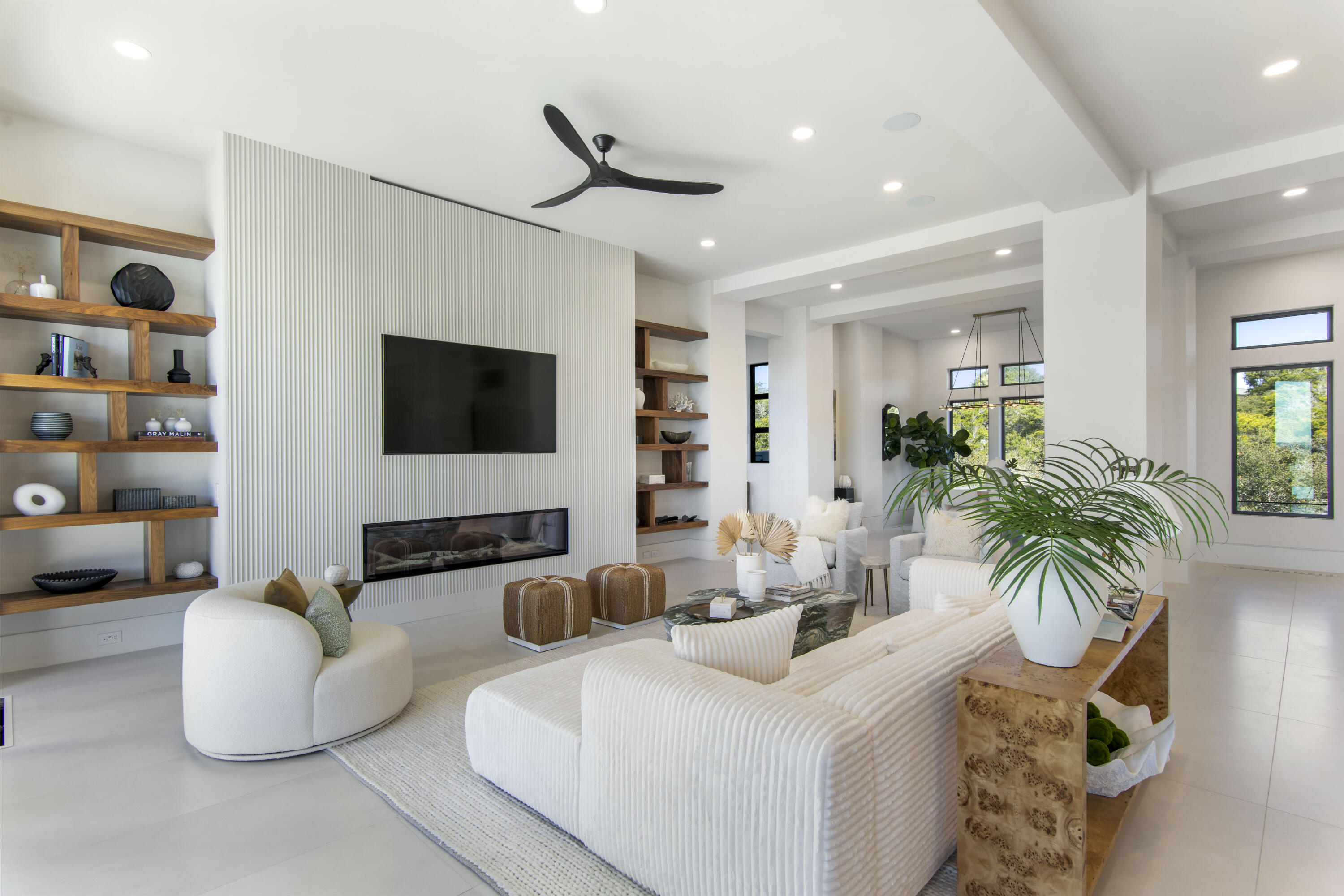 FOUR MILE VILLAGE - Residential