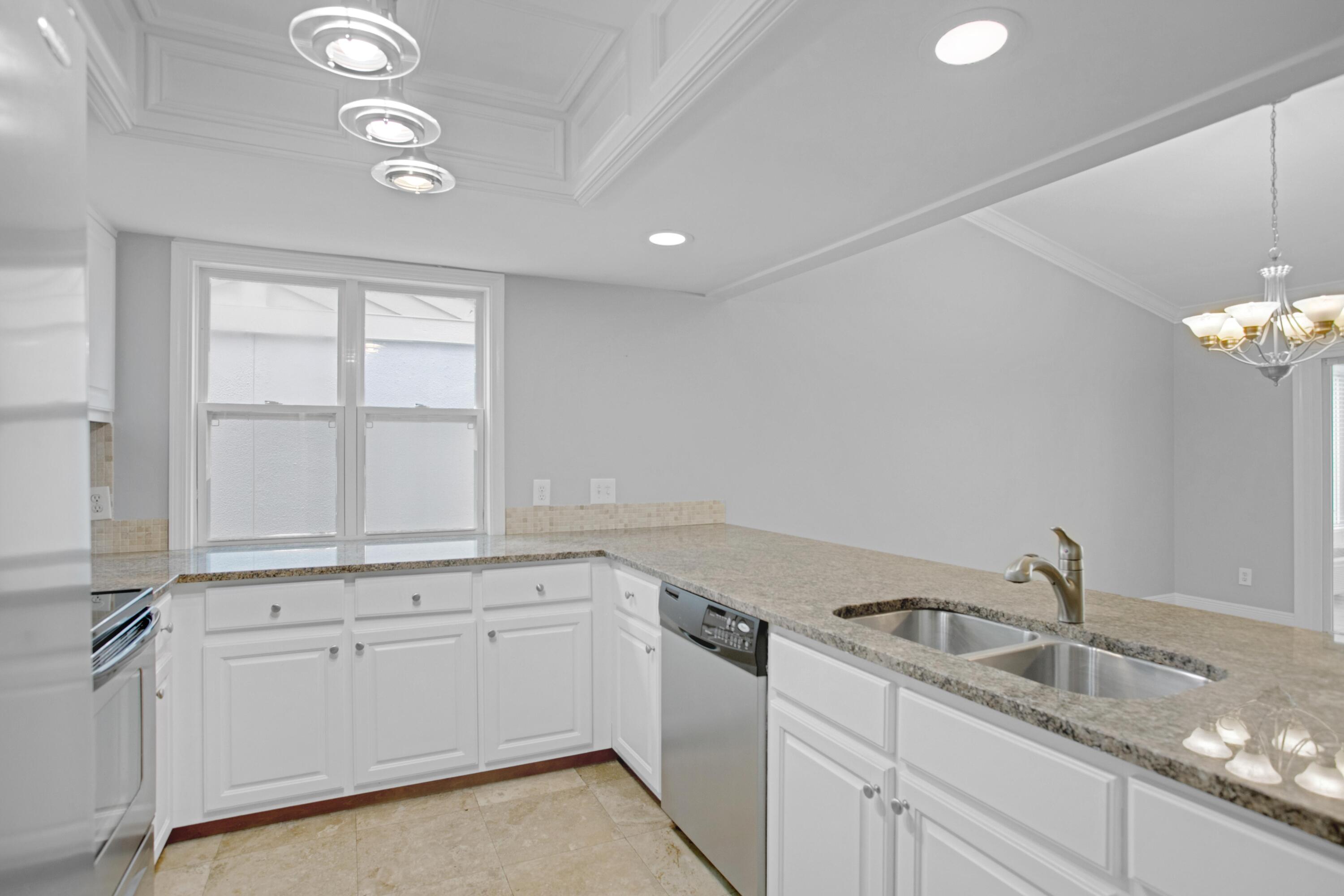 L'ATRIUM - Residential Lease