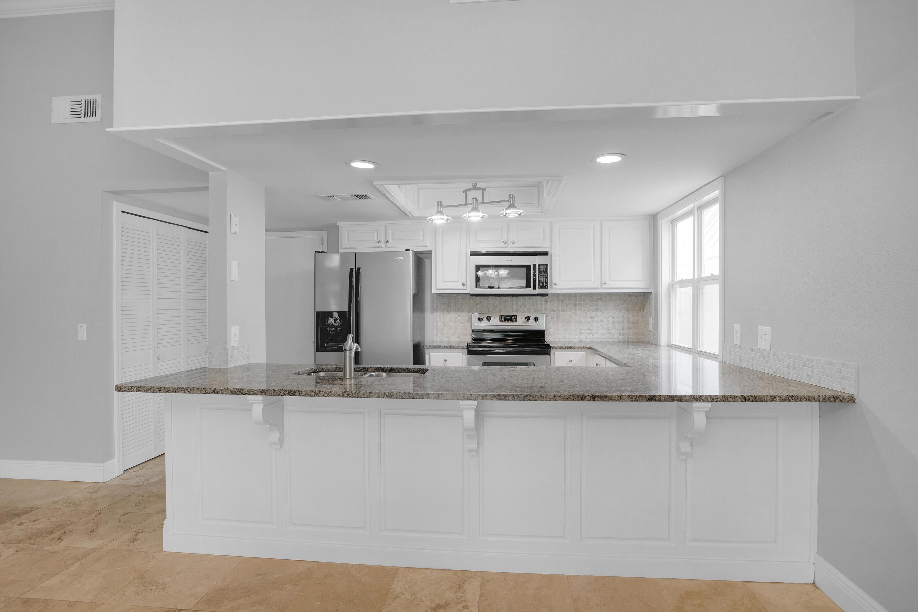 L'ATRIUM - Residential Lease