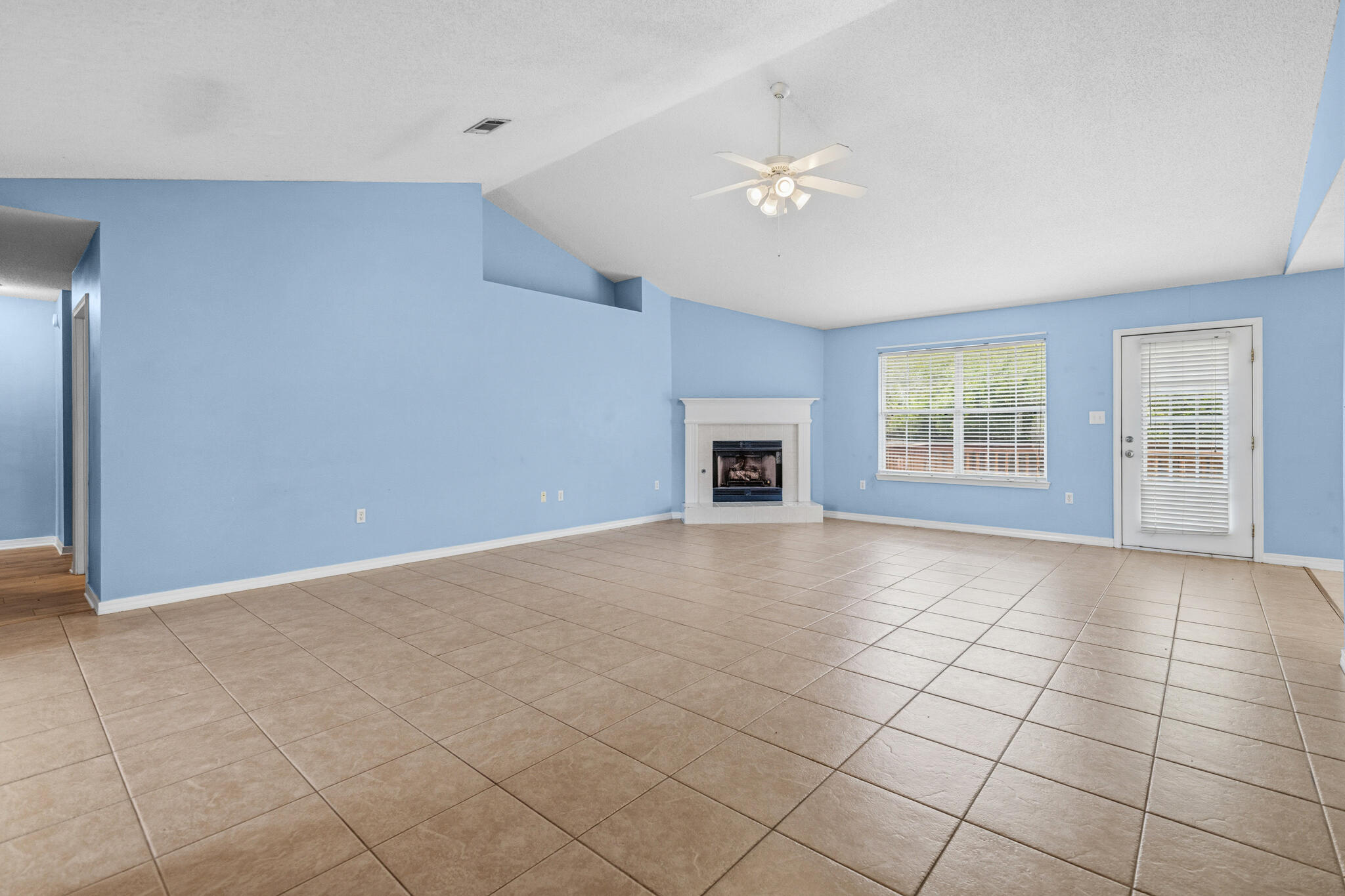 HIDDEN PINES S/D - Residential