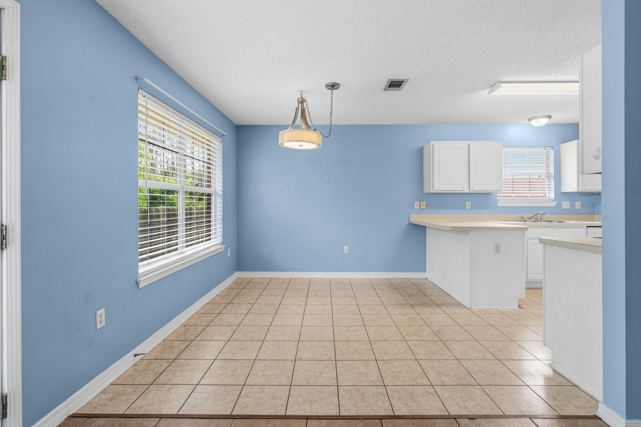 HIDDEN PINES S/D - Residential