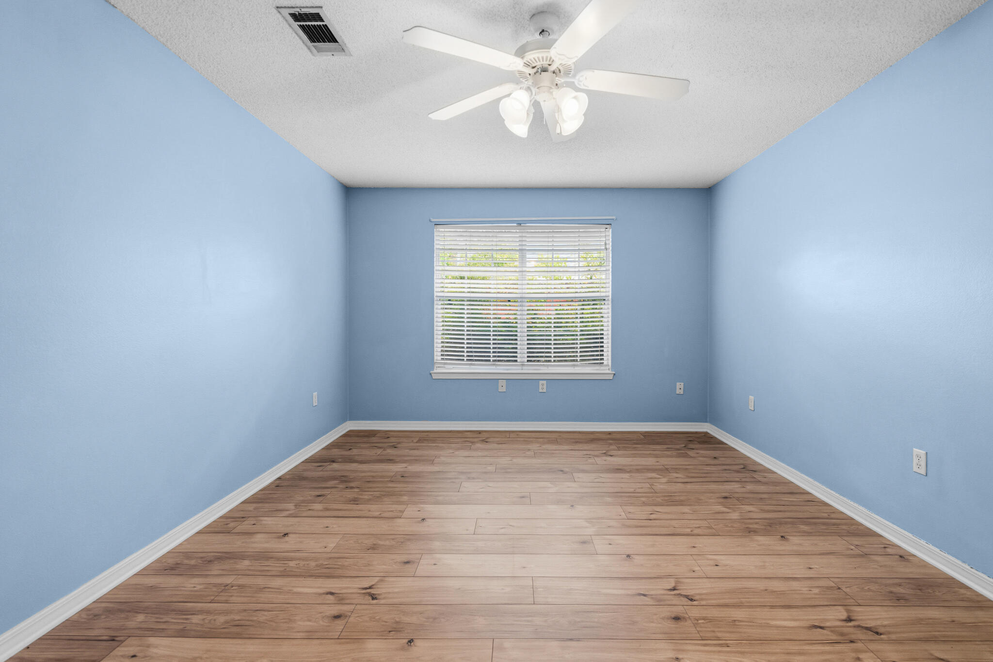 HIDDEN PINES S/D - Residential