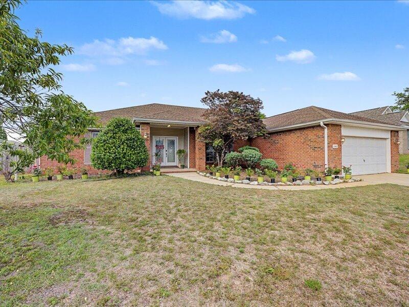 BROOKE ESTATES PH II - Residential Lease