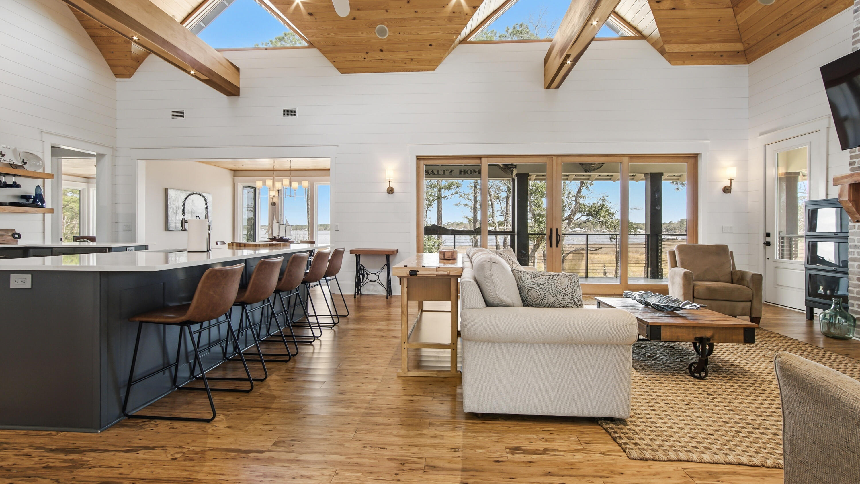 CROSS CREEK SHORES - Residential