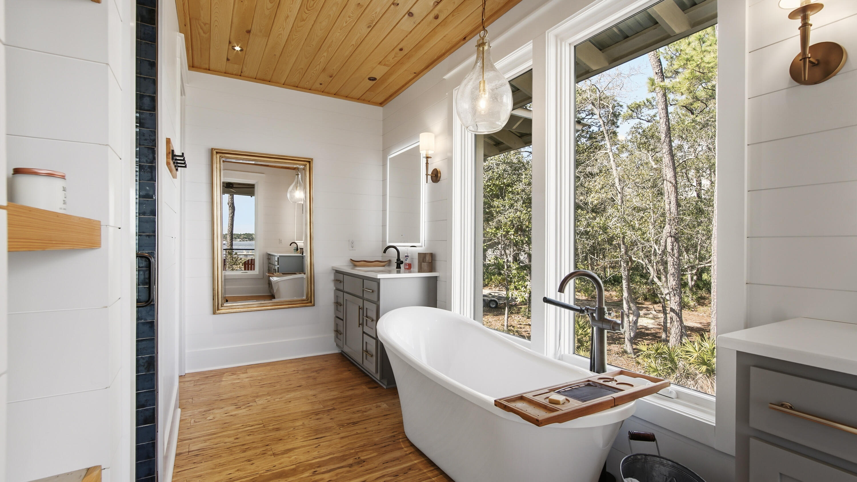 CROSS CREEK SHORES - Residential