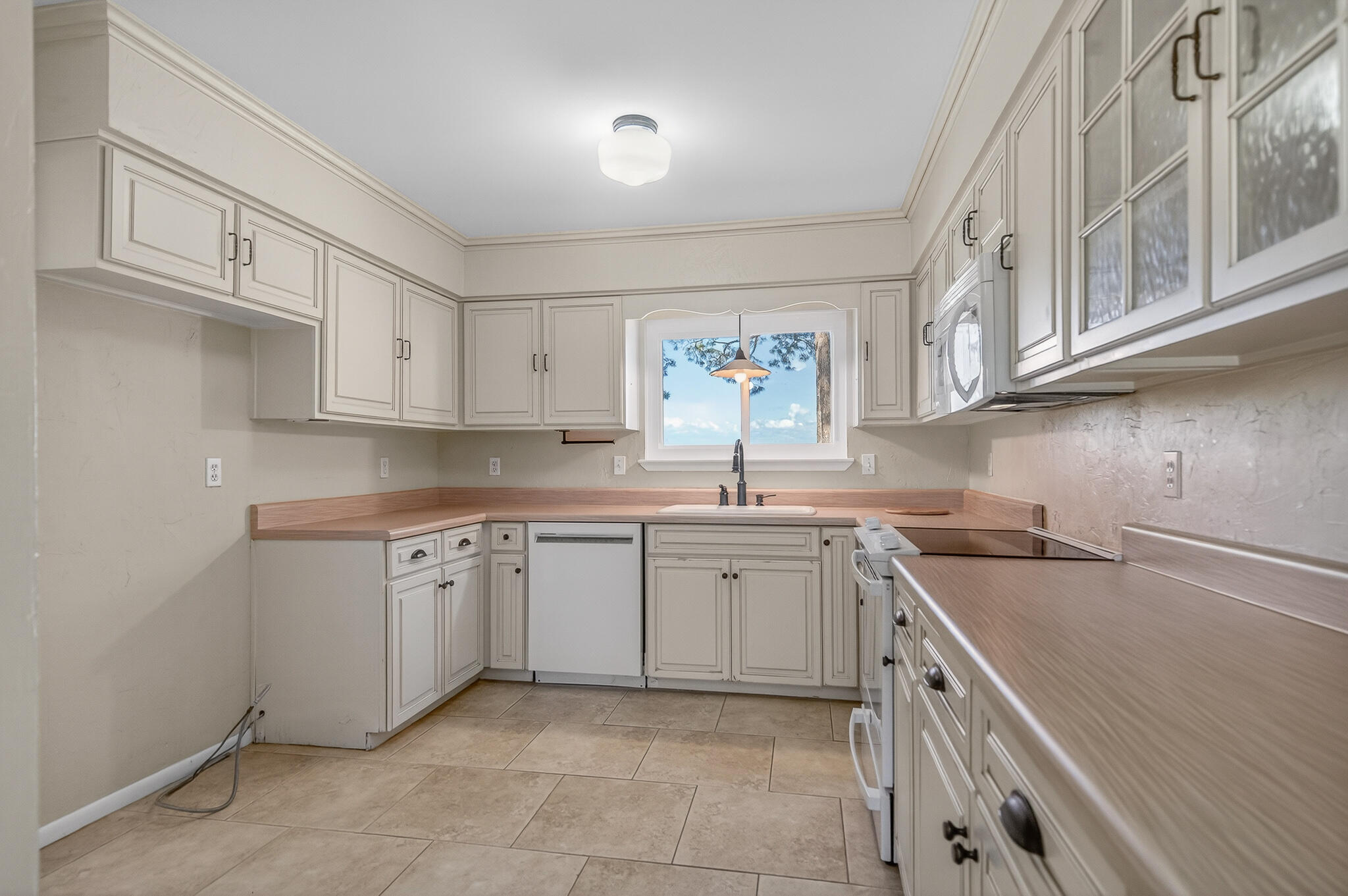 FLAMINGO BEACH - Residential