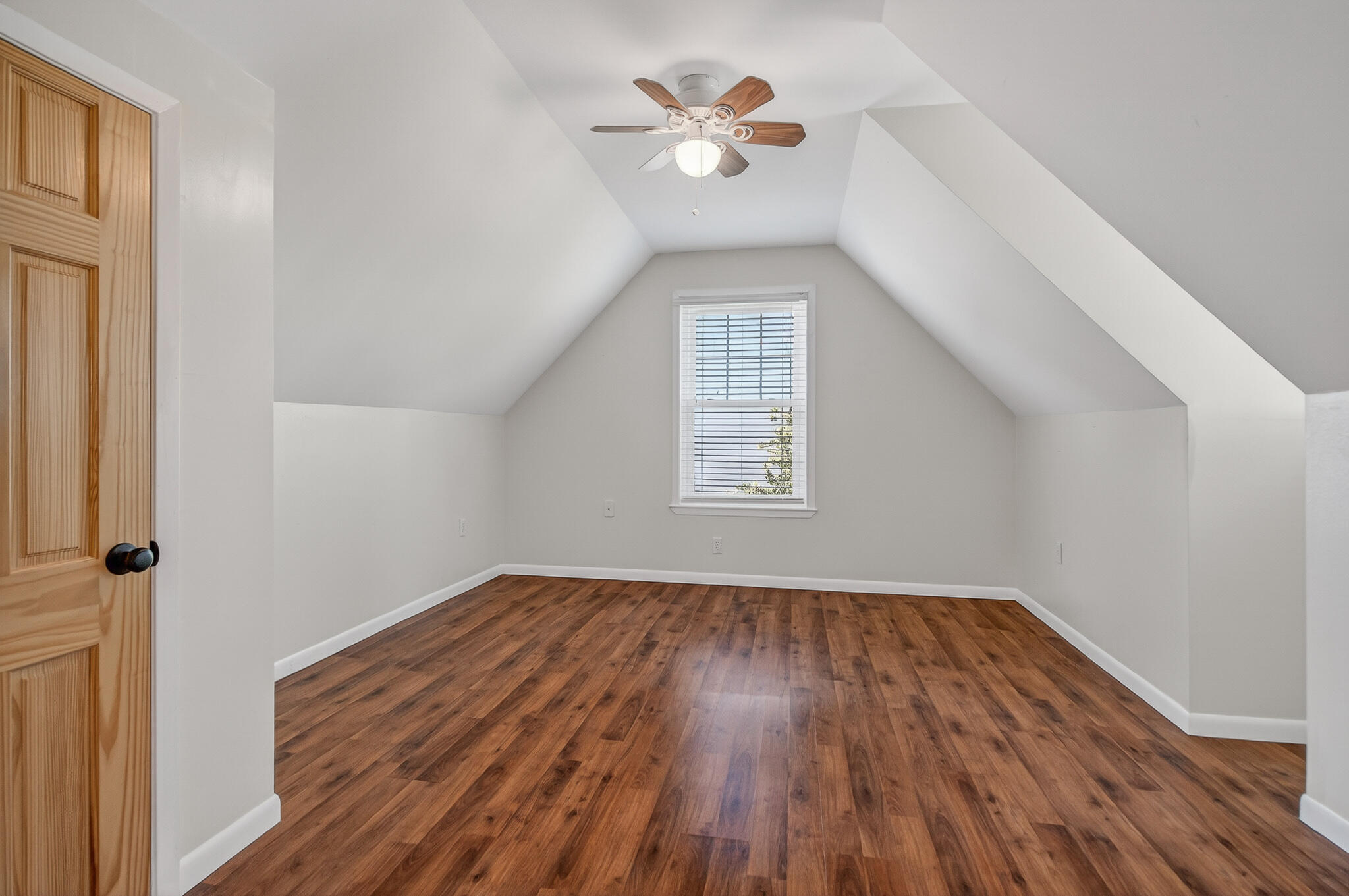 FLAMINGO BEACH - Residential