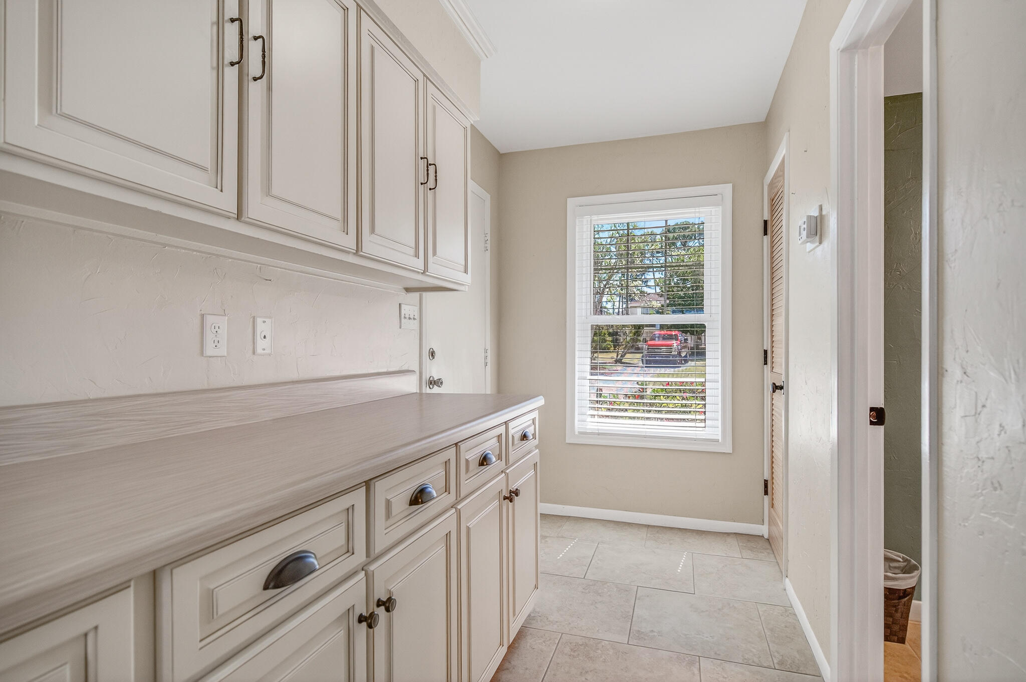 FLAMINGO BEACH - Residential