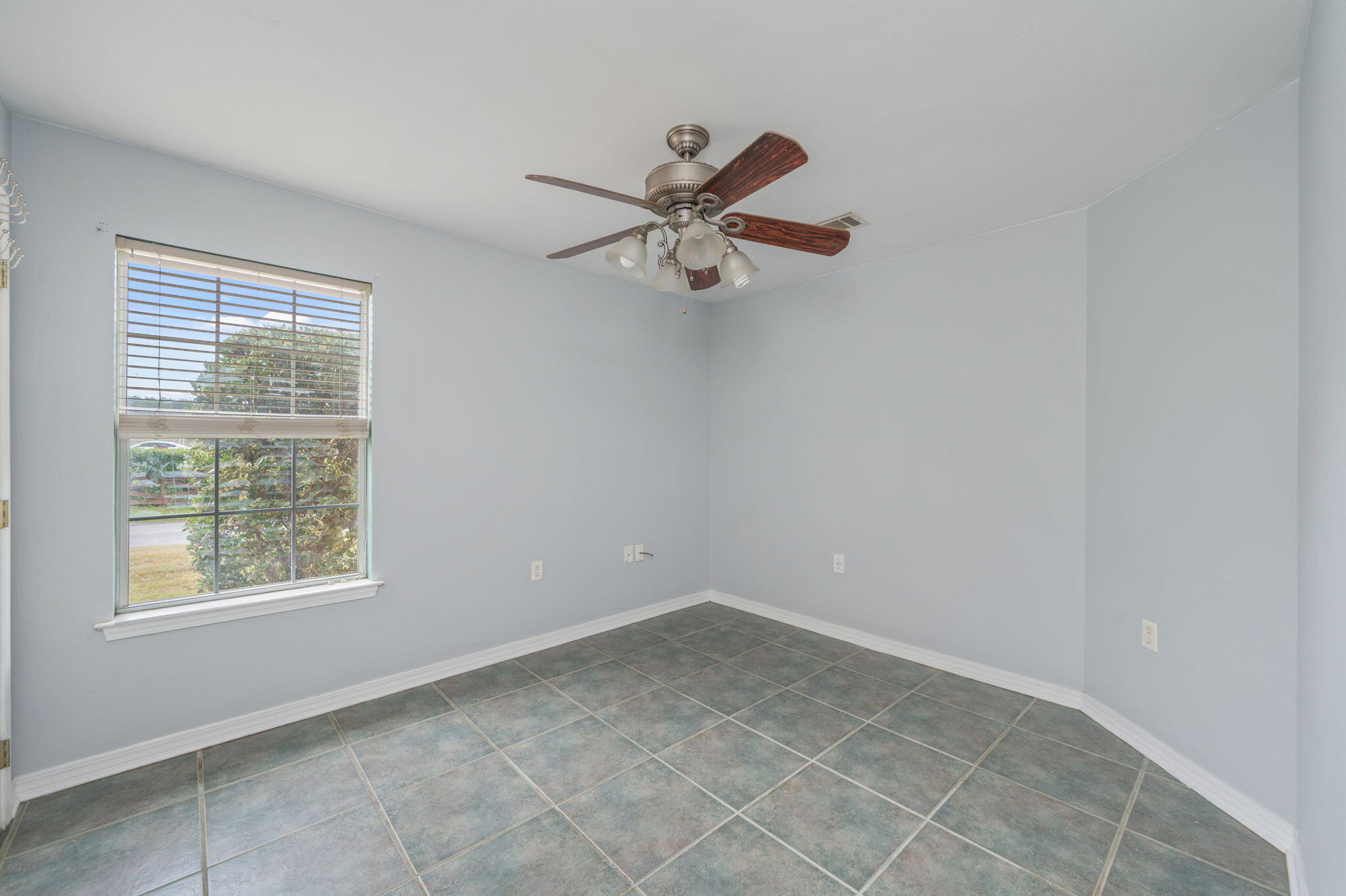 PINEY WOODS EST - Residential