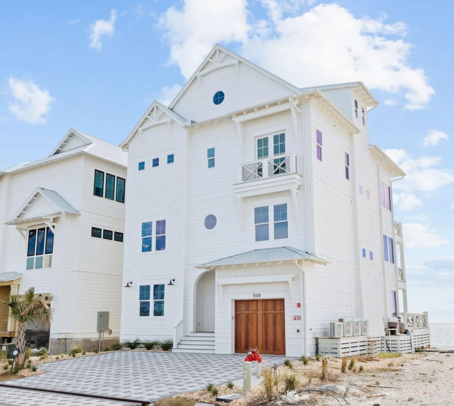 Hadley's Beach - Residential
