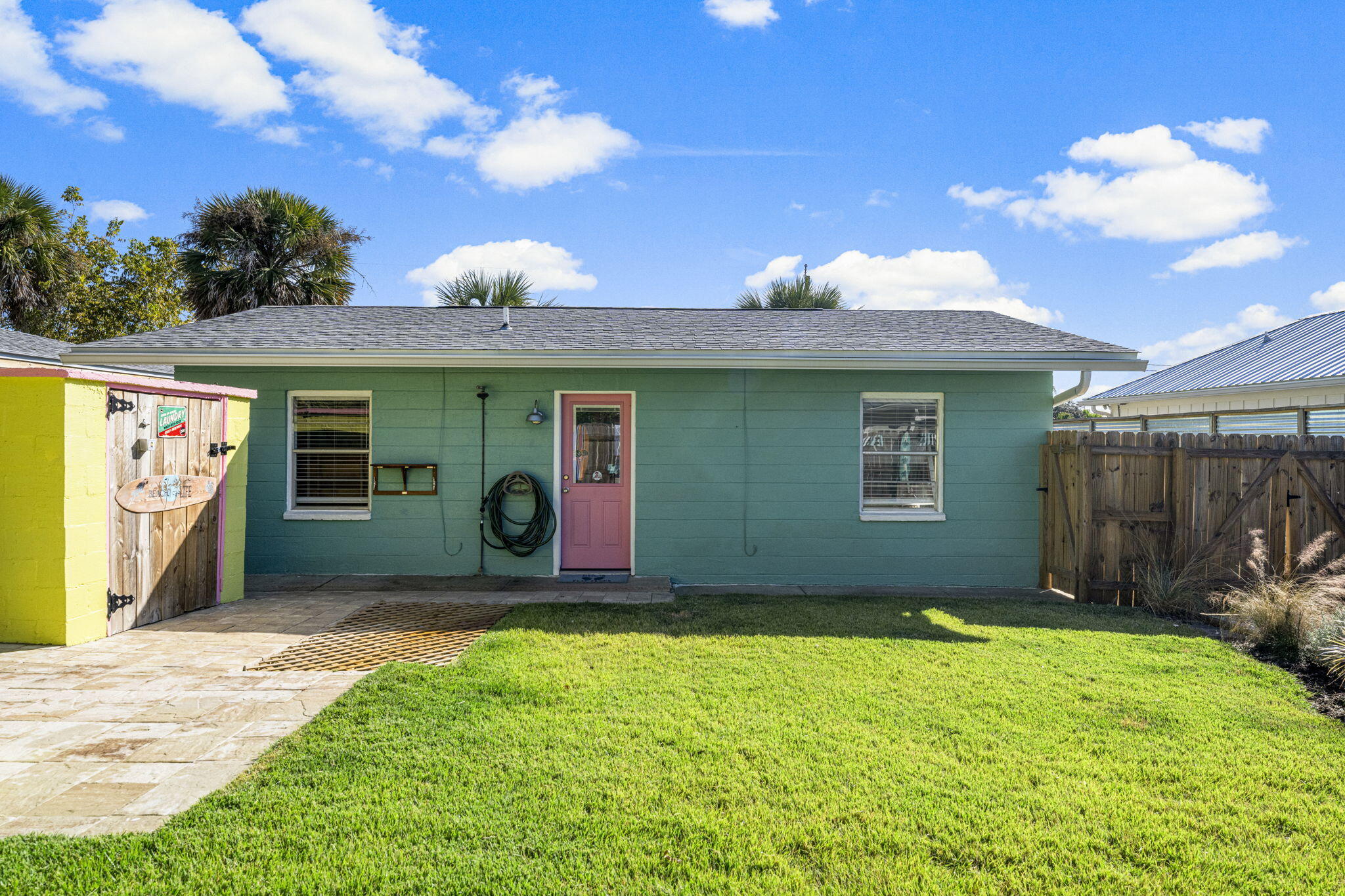 KISKA BEACH 1ST ADDN - Residential