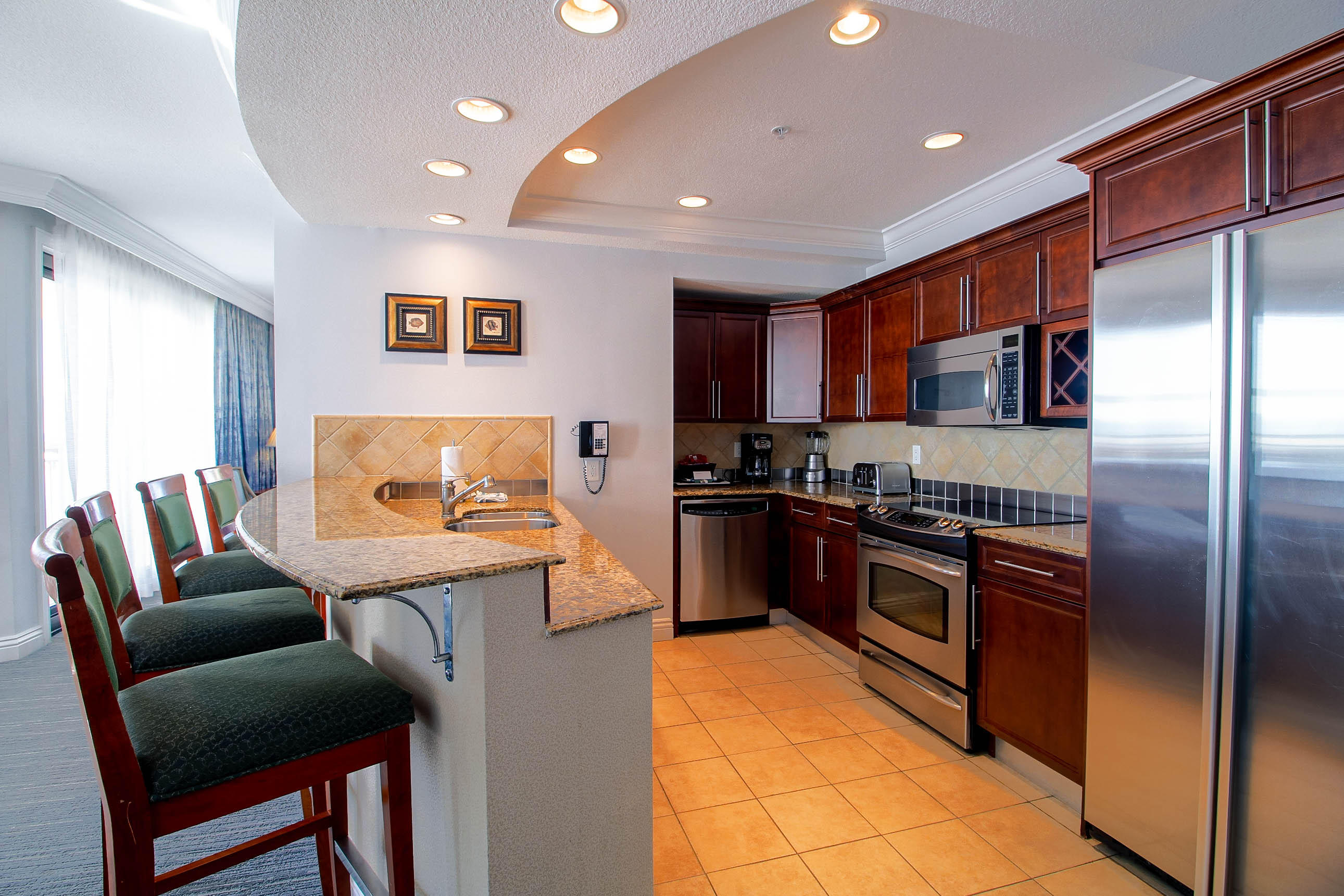 EMERALD GRANDE - Residential