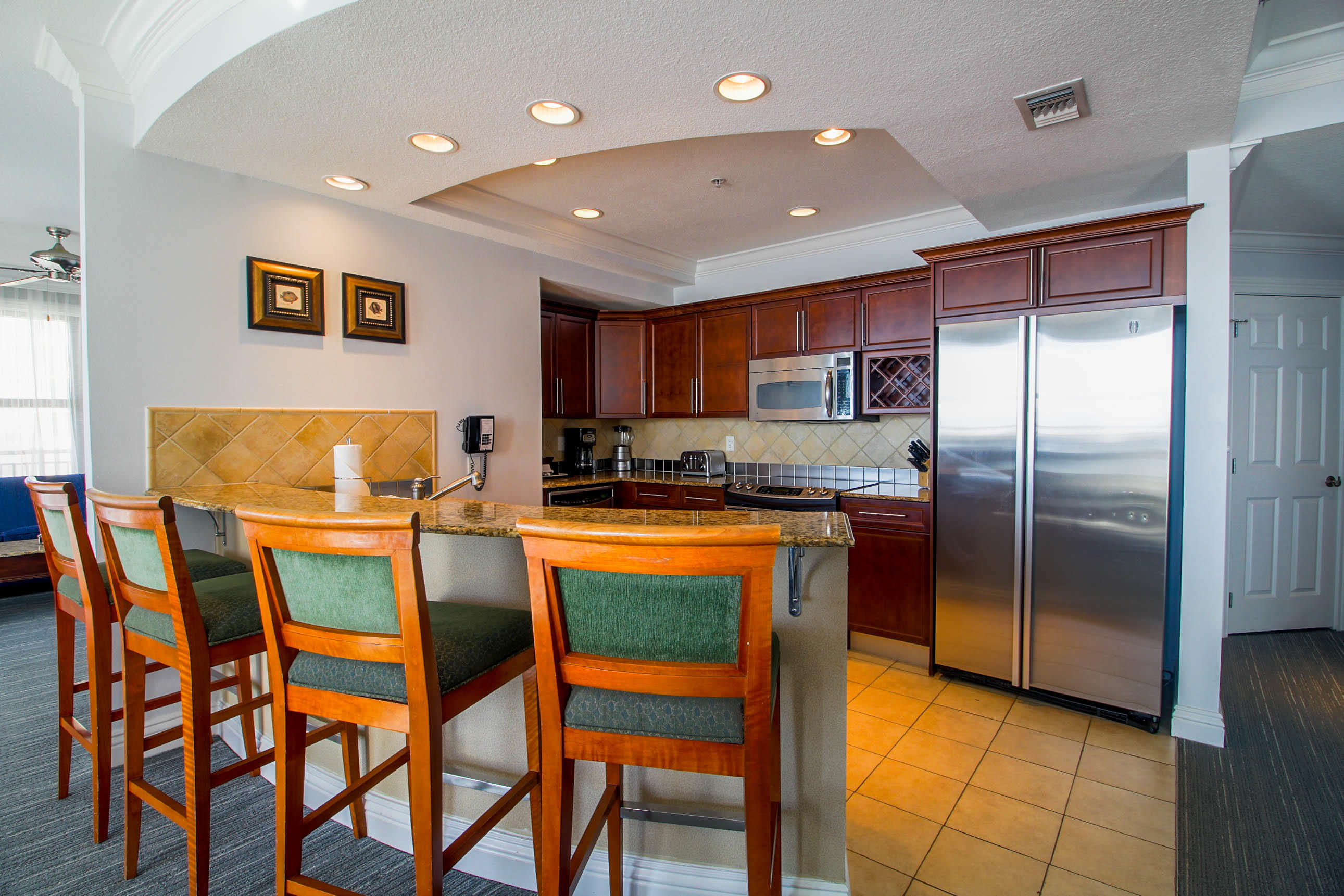 EMERALD GRANDE - Residential