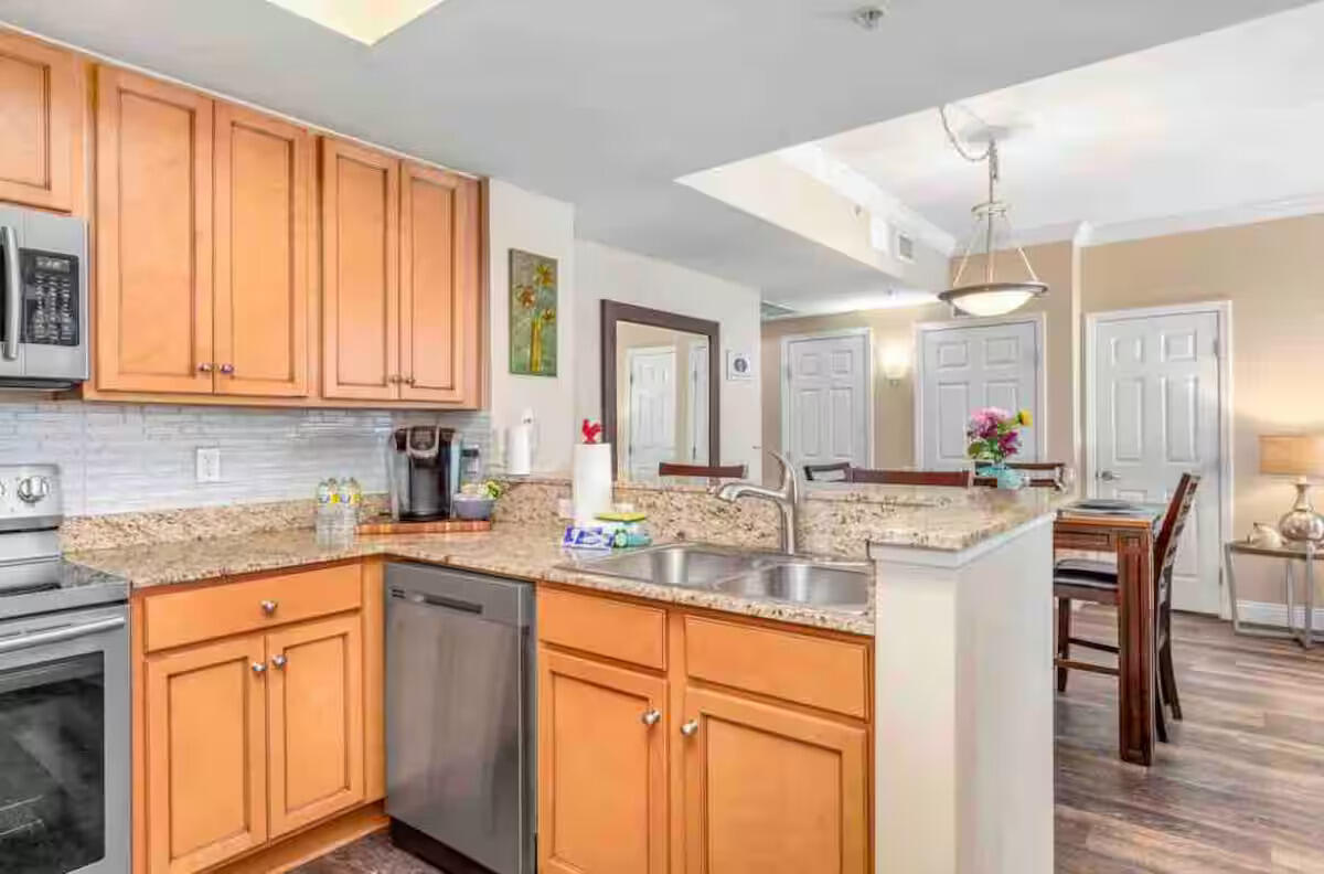 THE PALMS OF DESTIN - Residential