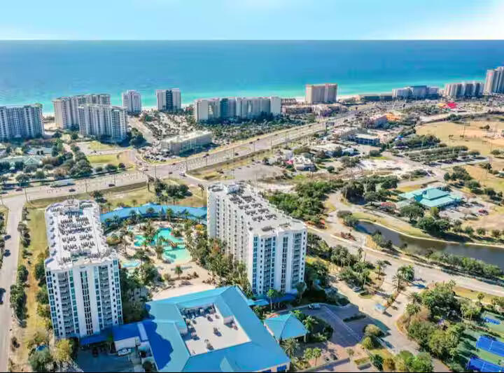 THE PALMS OF DESTIN - Residential