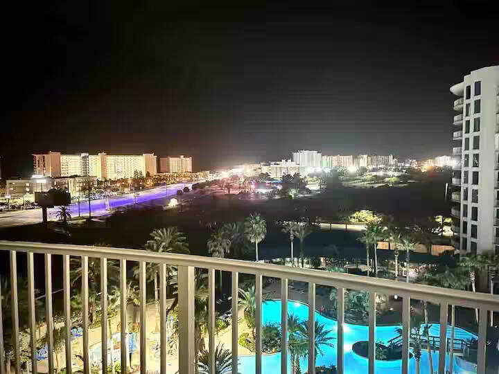 THE PALMS OF DESTIN - Residential