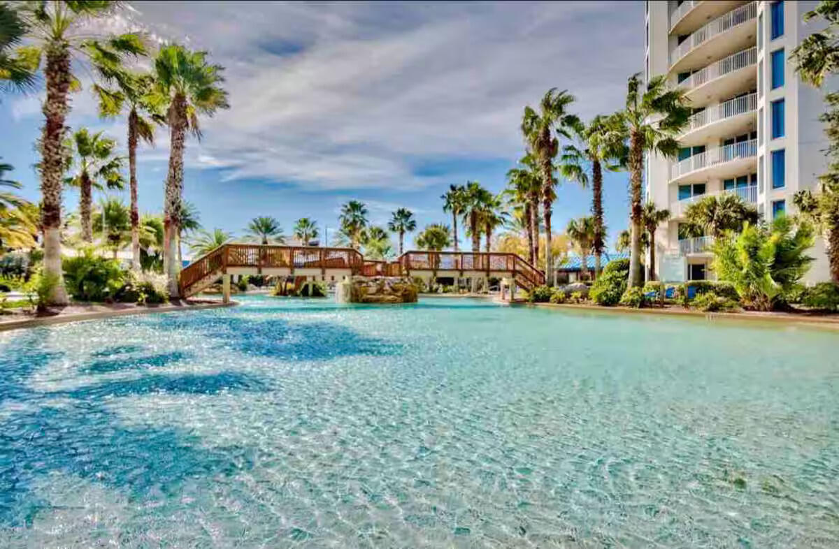 THE PALMS OF DESTIN - Residential