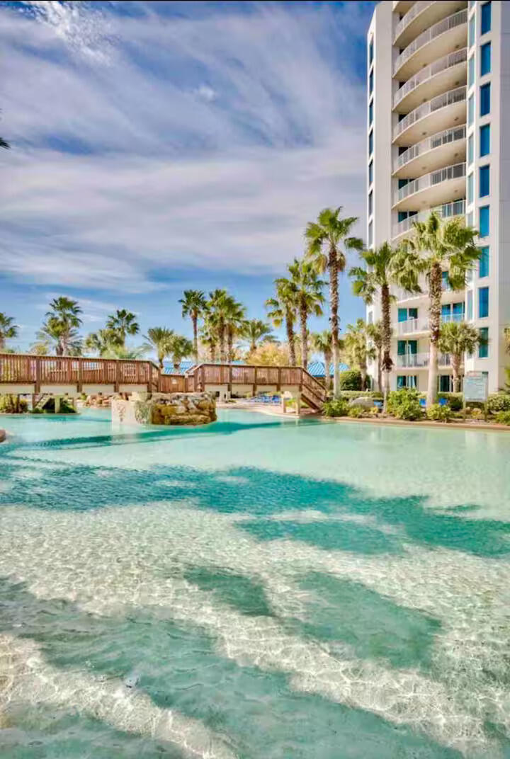 THE PALMS OF DESTIN - Residential