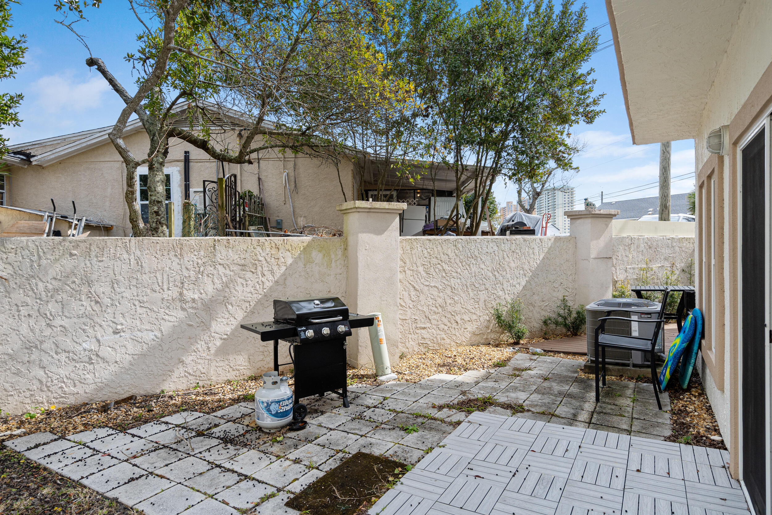 The Palms - Residential