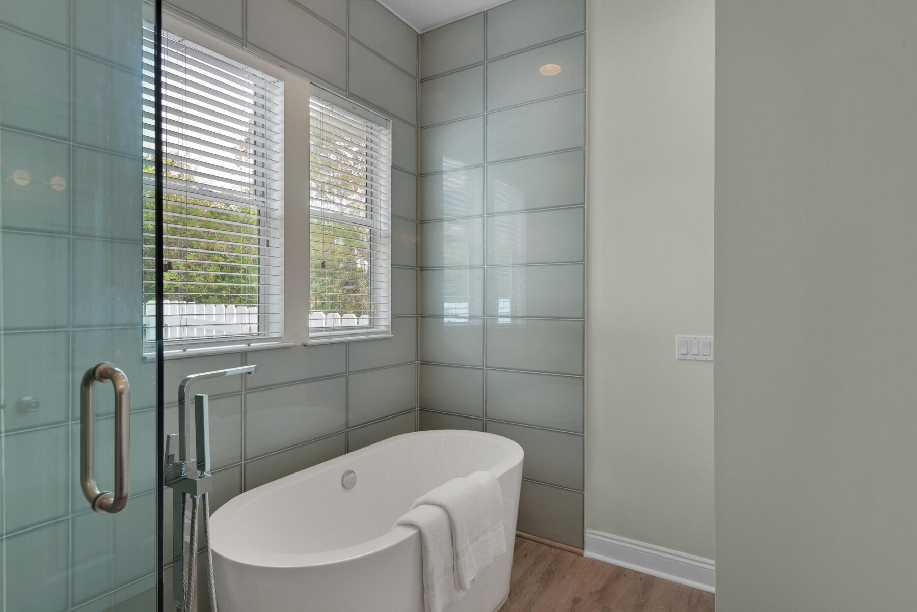 CAMP CREEK LAKE - Residential