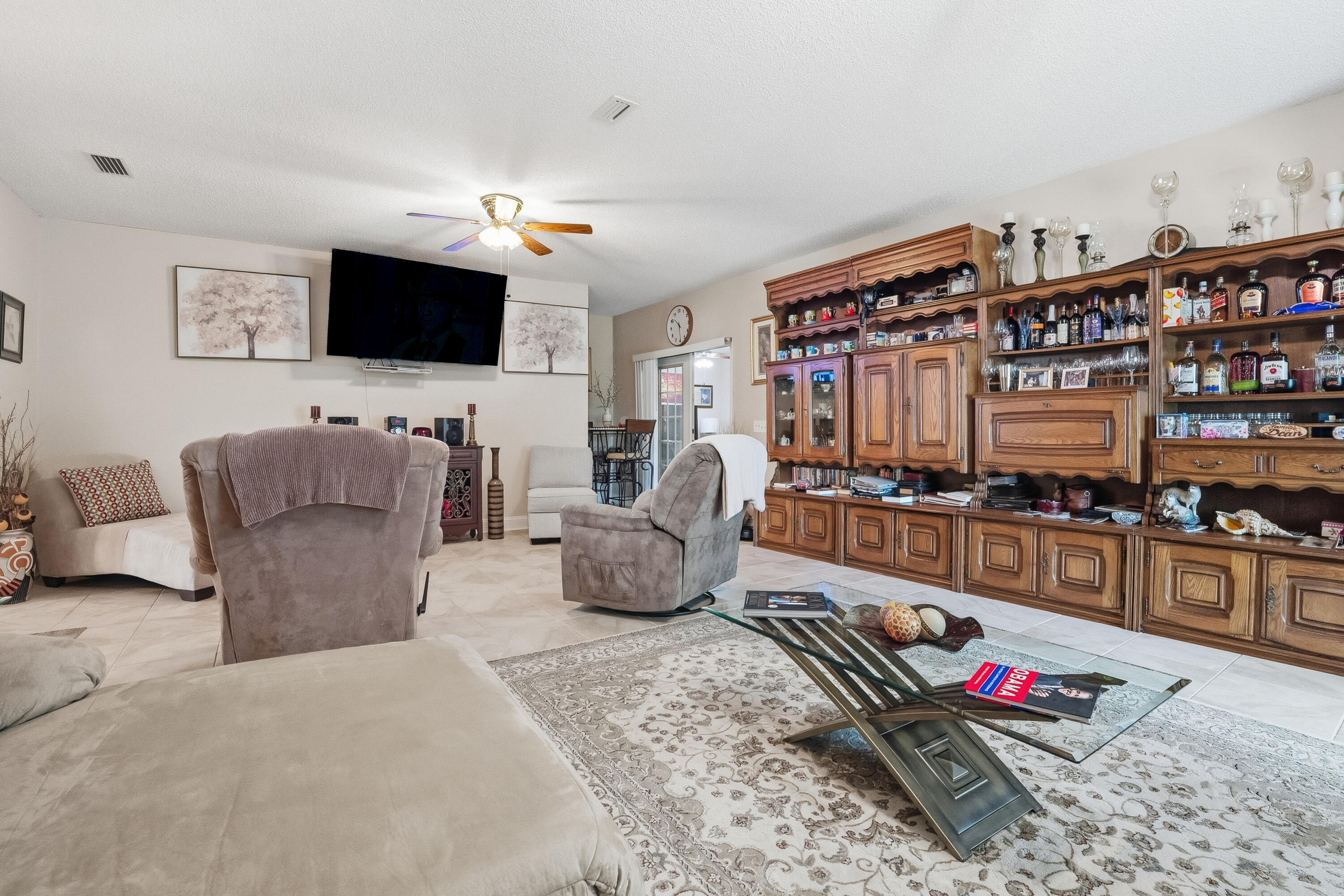 HOLLEY BY THE SEA - Residential