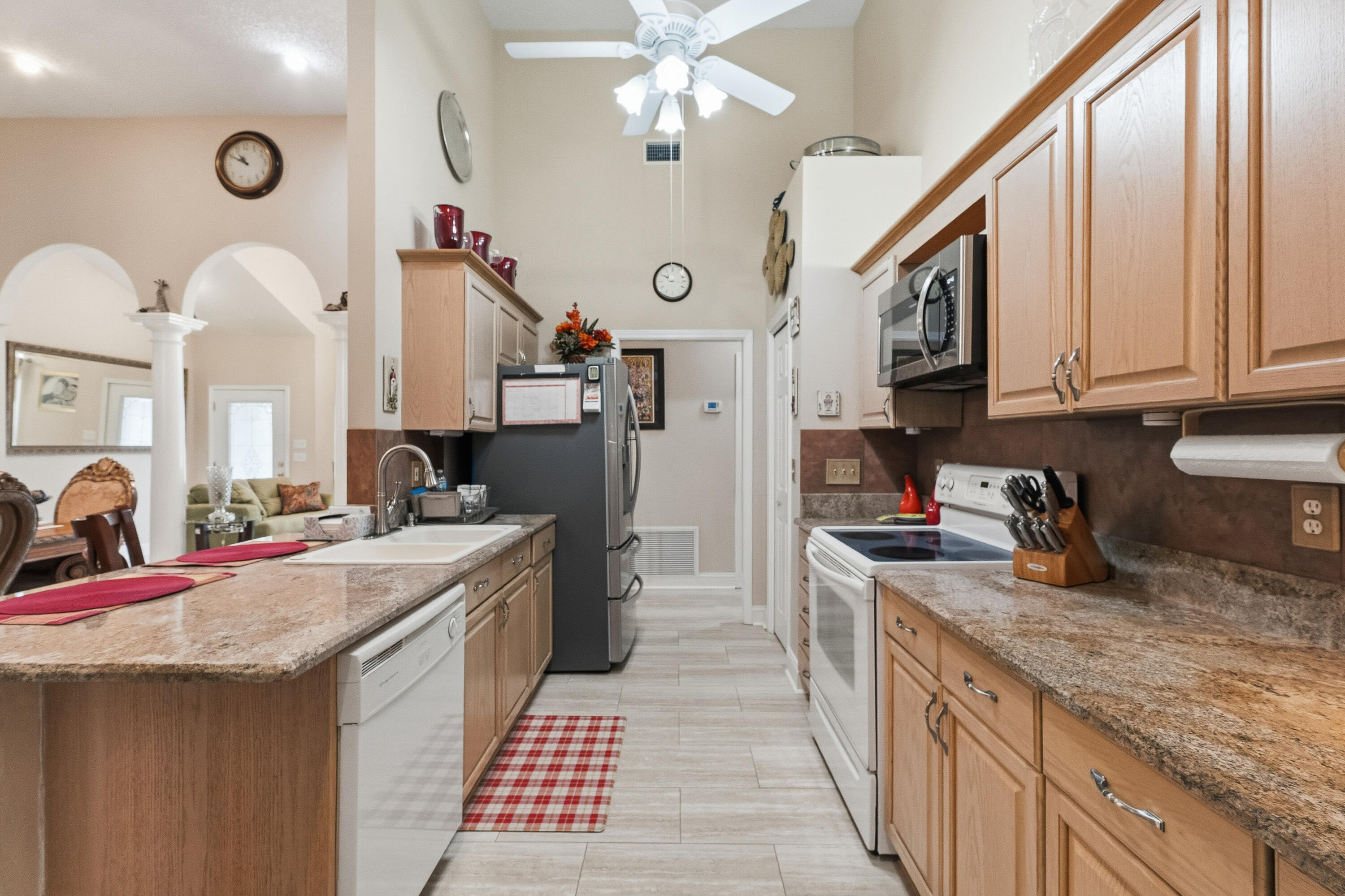 HOLLEY BY THE SEA - Residential