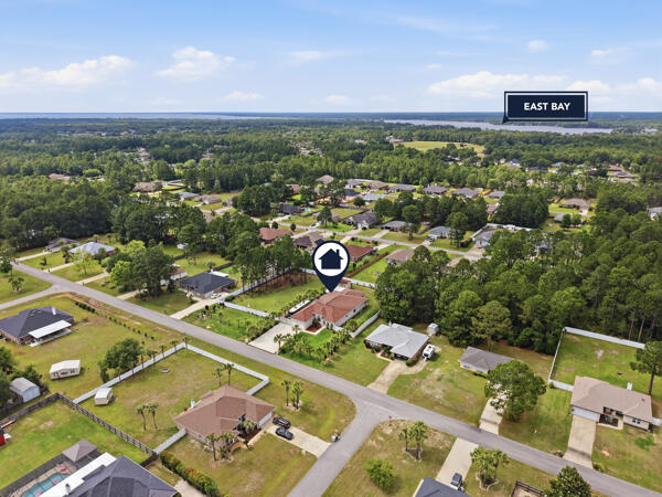 HOLLEY BY THE SEA - Residential