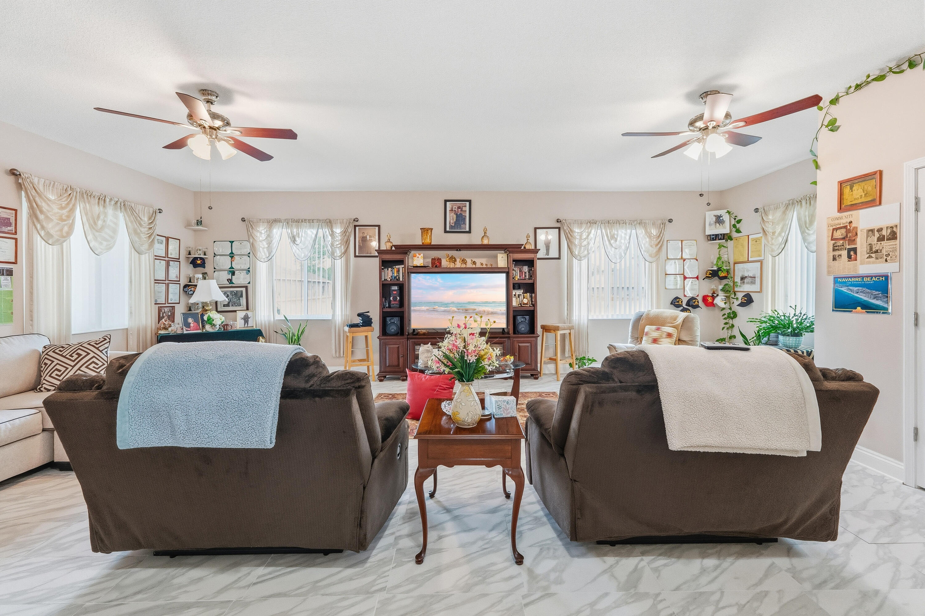 HOLLEY BY THE SEA - Residential