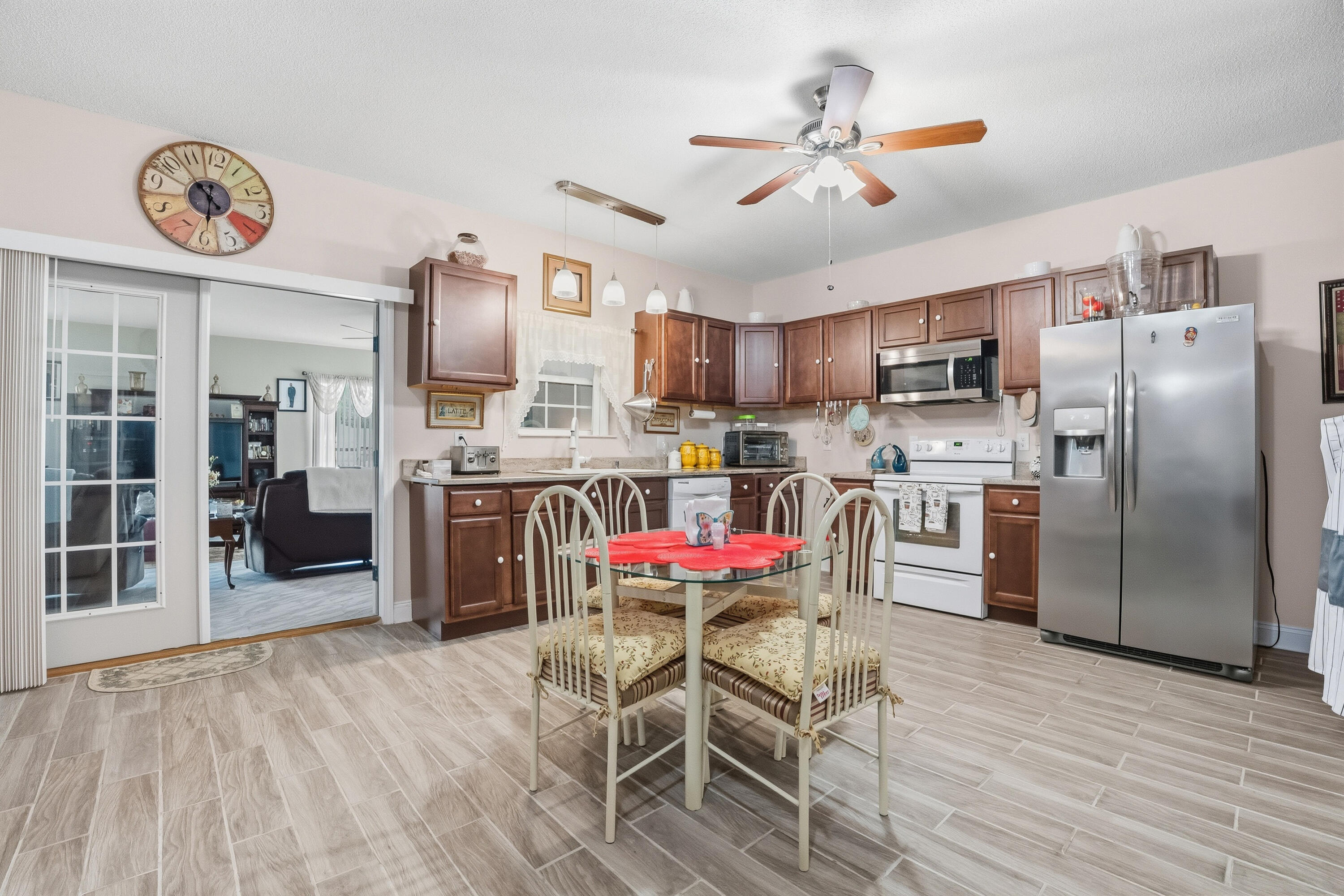 HOLLEY BY THE SEA - Residential