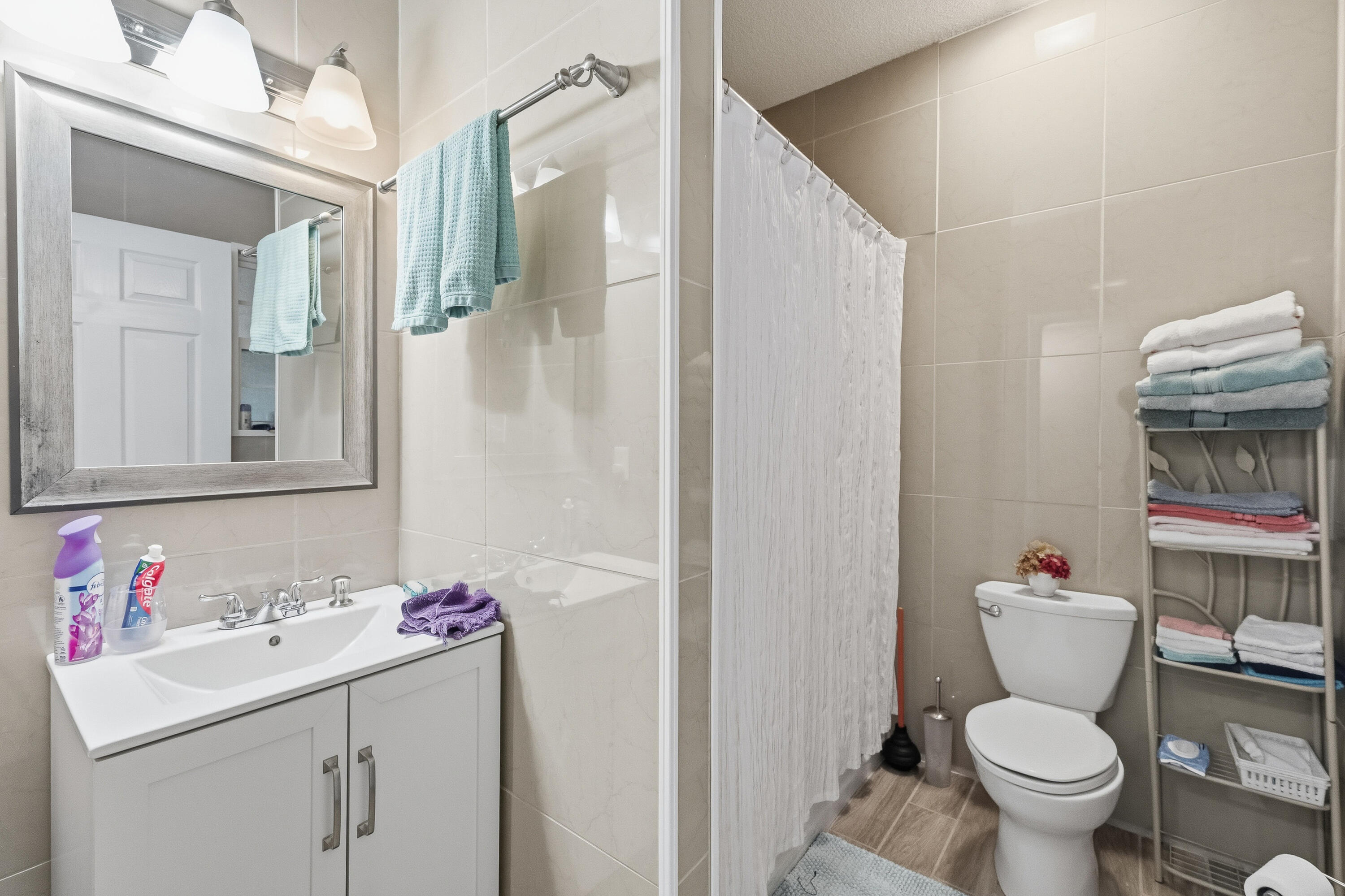 HOLLEY BY THE SEA - Residential