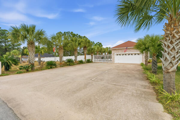 HOLLEY BY THE SEA - Residential