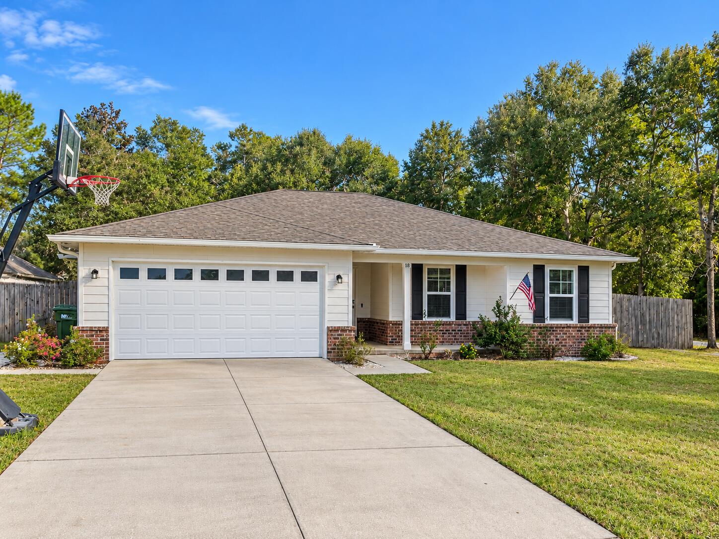 18 Deer Trail Court