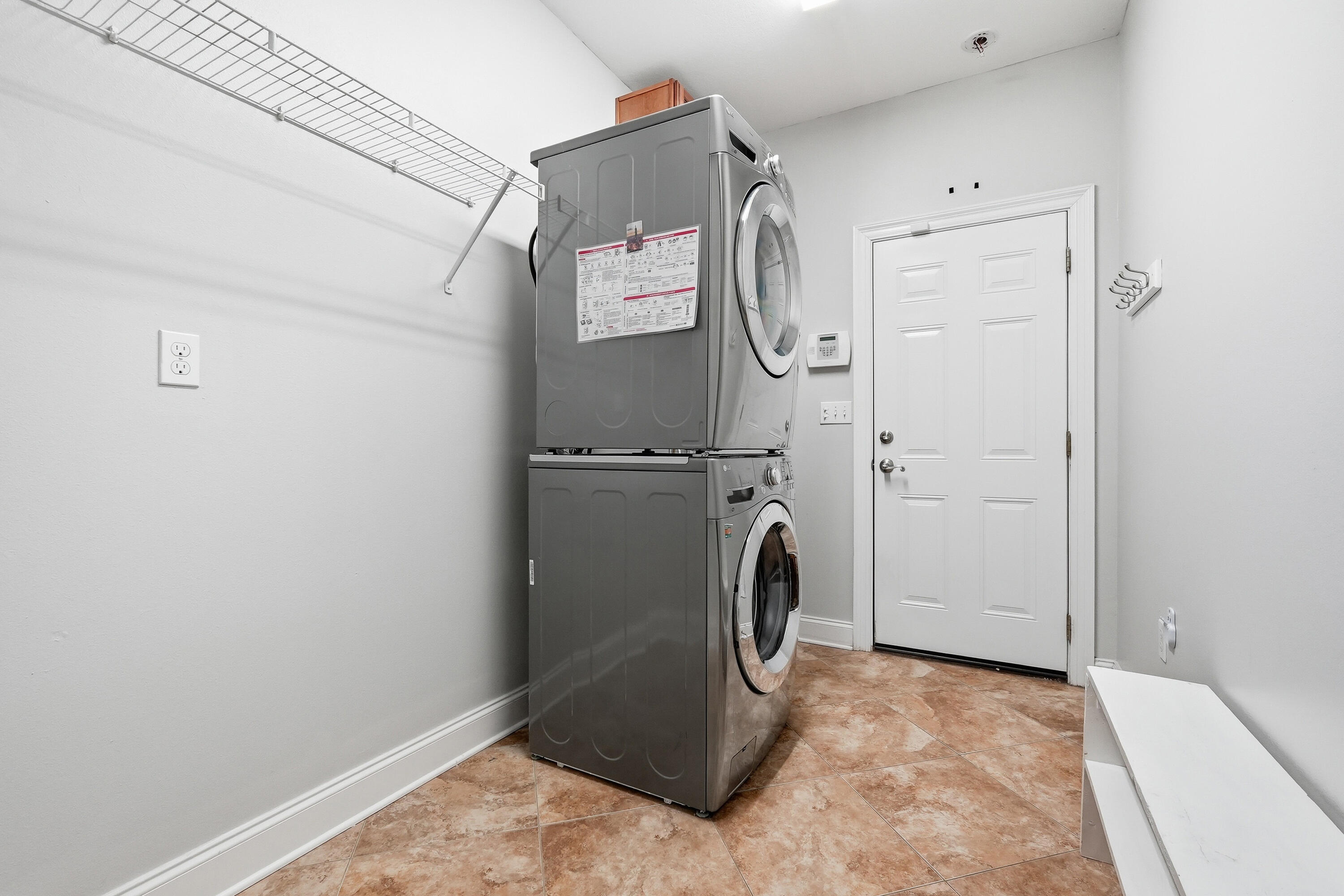 LAKE ARTHUR EST PH I - Residential