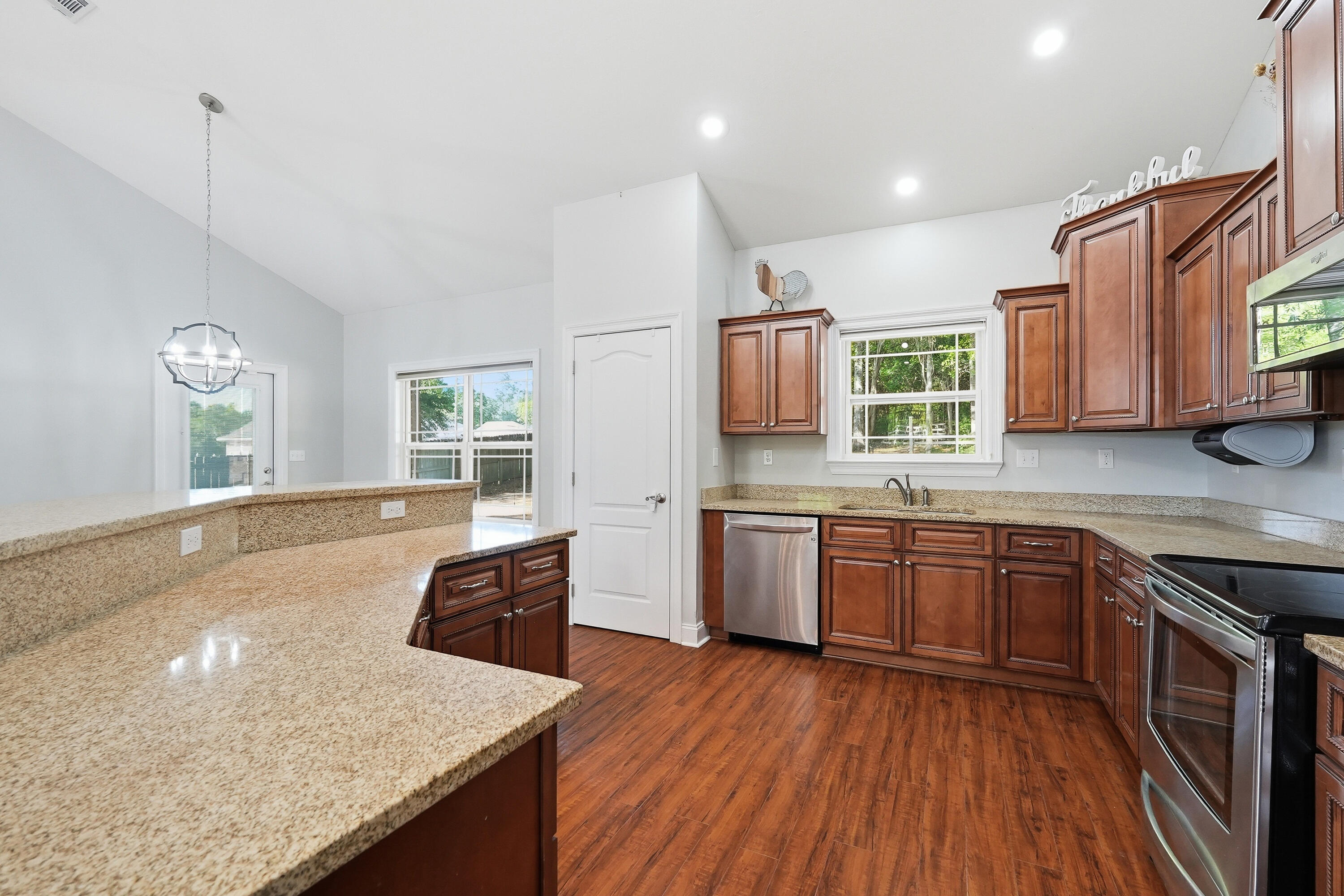 LAKE ARTHUR EST PH I - Residential