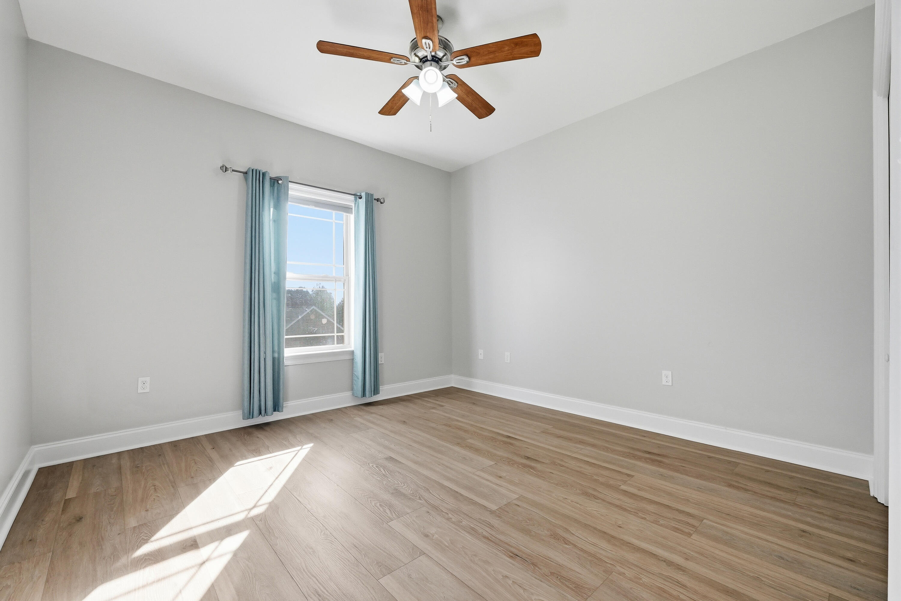 LAKE ARTHUR EST PH I - Residential