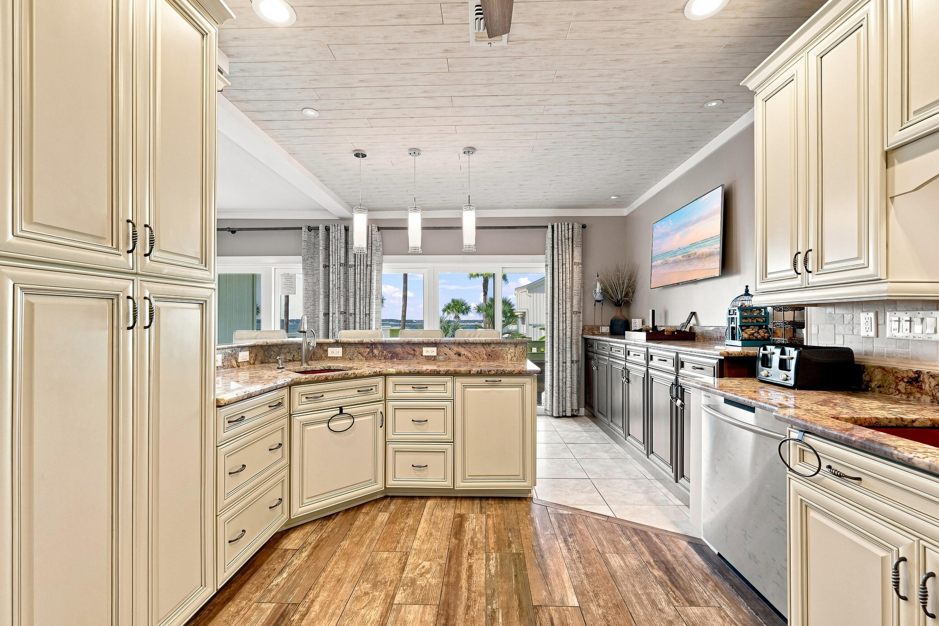 8520 Gulf Boulevard 26